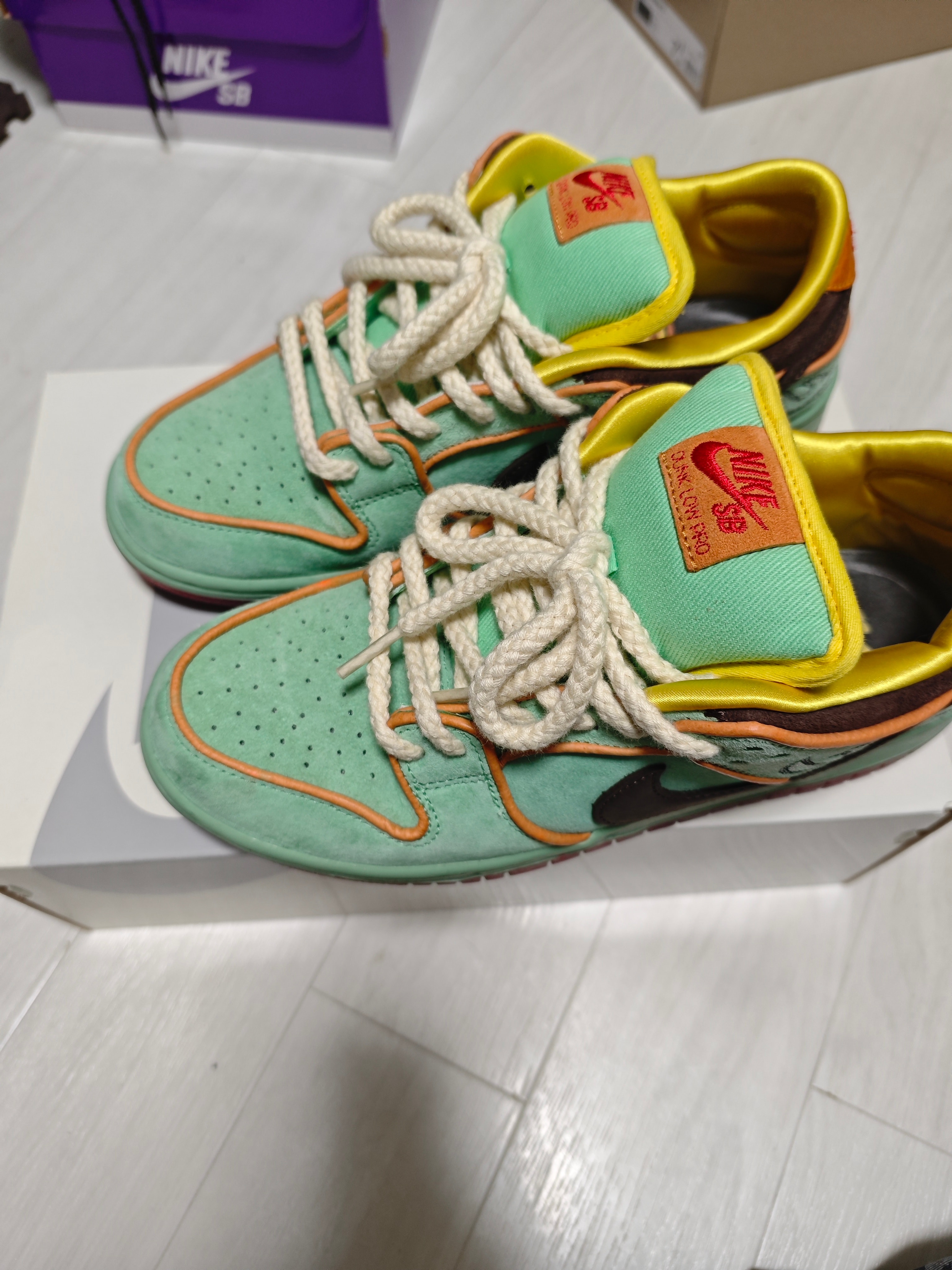 Nike SB Dunk Low Pro "Tourmaline"
