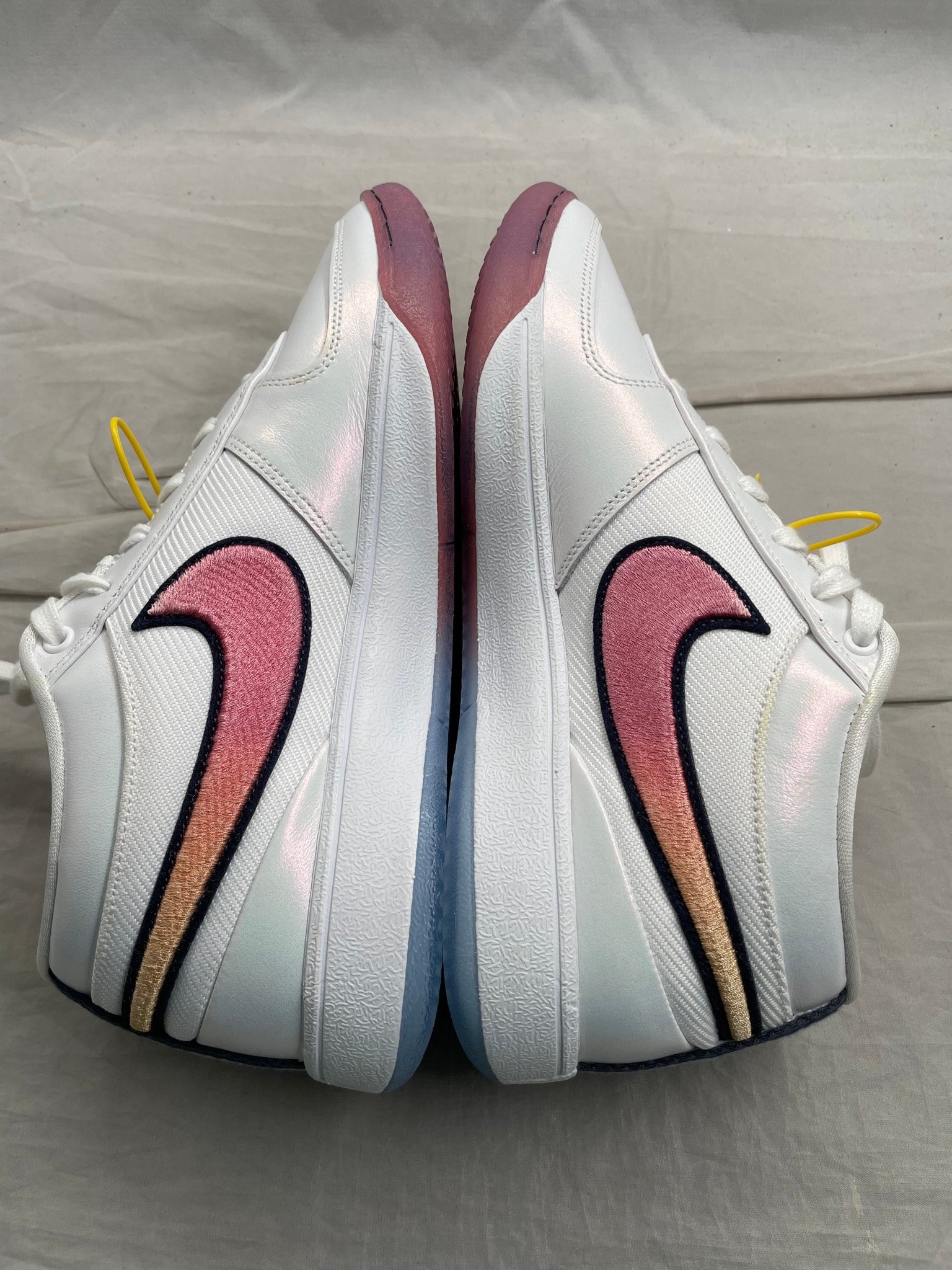 Nike Book 1 