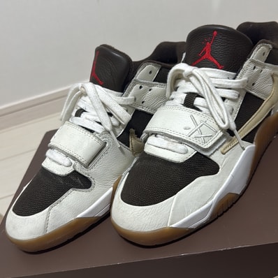 Travis Scott × Nike Jordan Jumpman Jack TR "Sail and Dark Mocha"