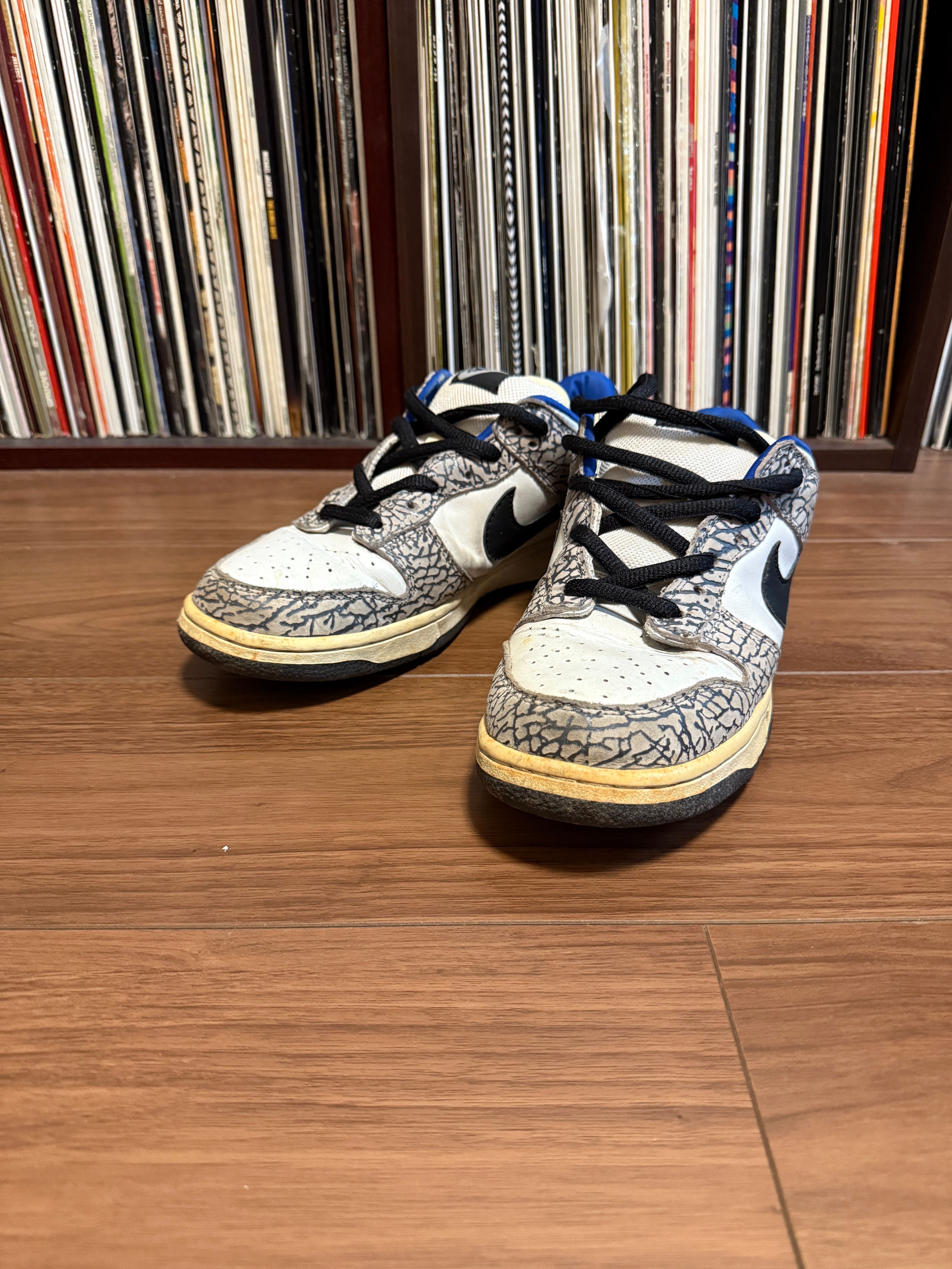 Supreme × Nike SB Dunk Low "White Cement/Safari" (2002)