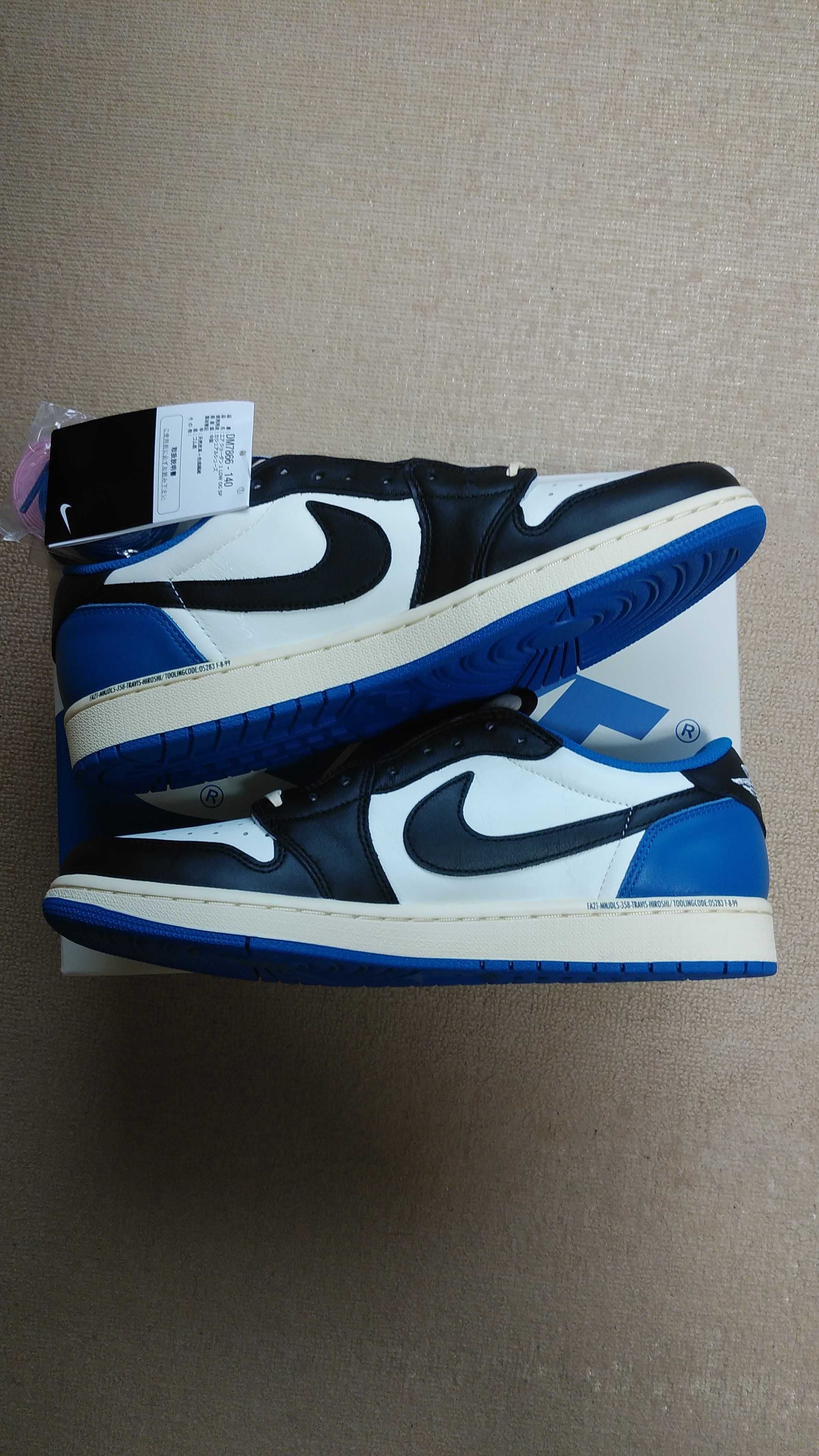Travis Scott × fragment design × Nike Air Jordan 1 Low OG SP "Military Blue"