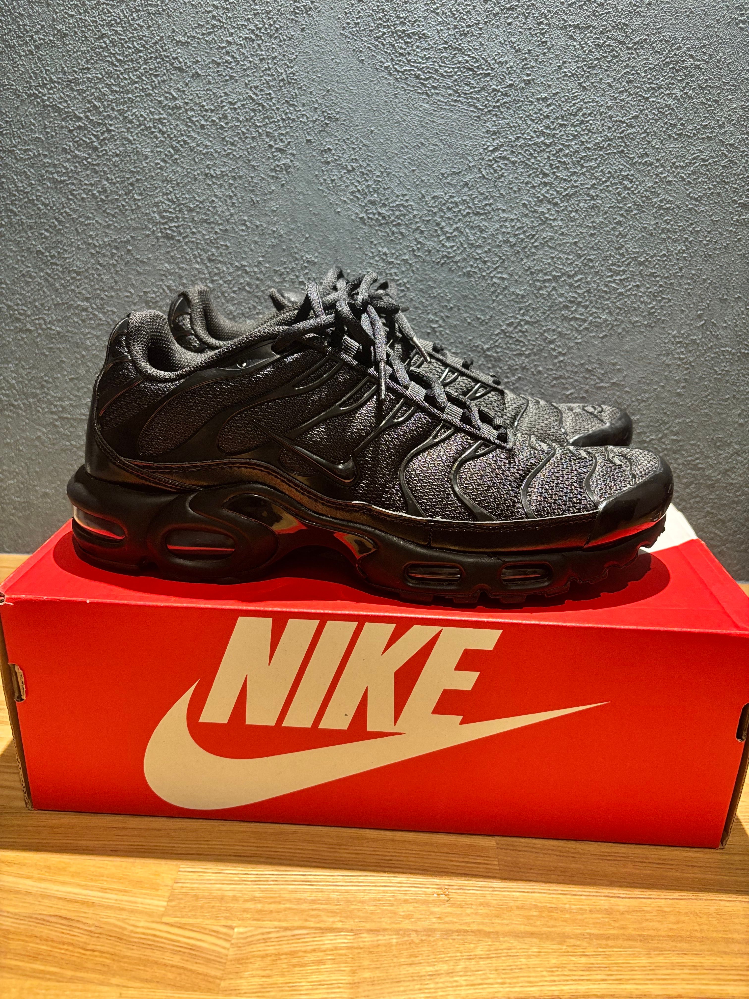 Nike Air Max Plus 