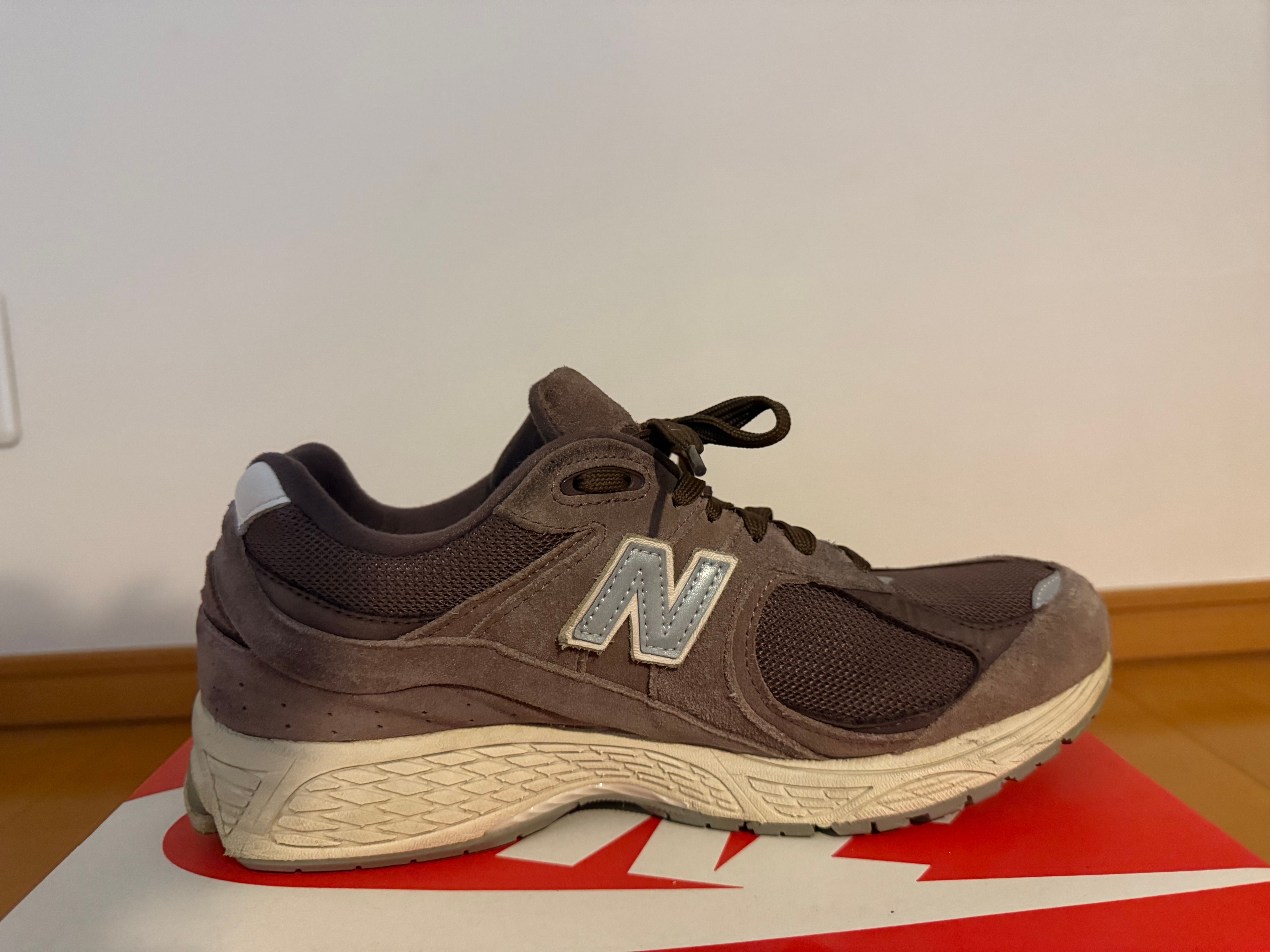 New Balance 2002R "Black Fig"