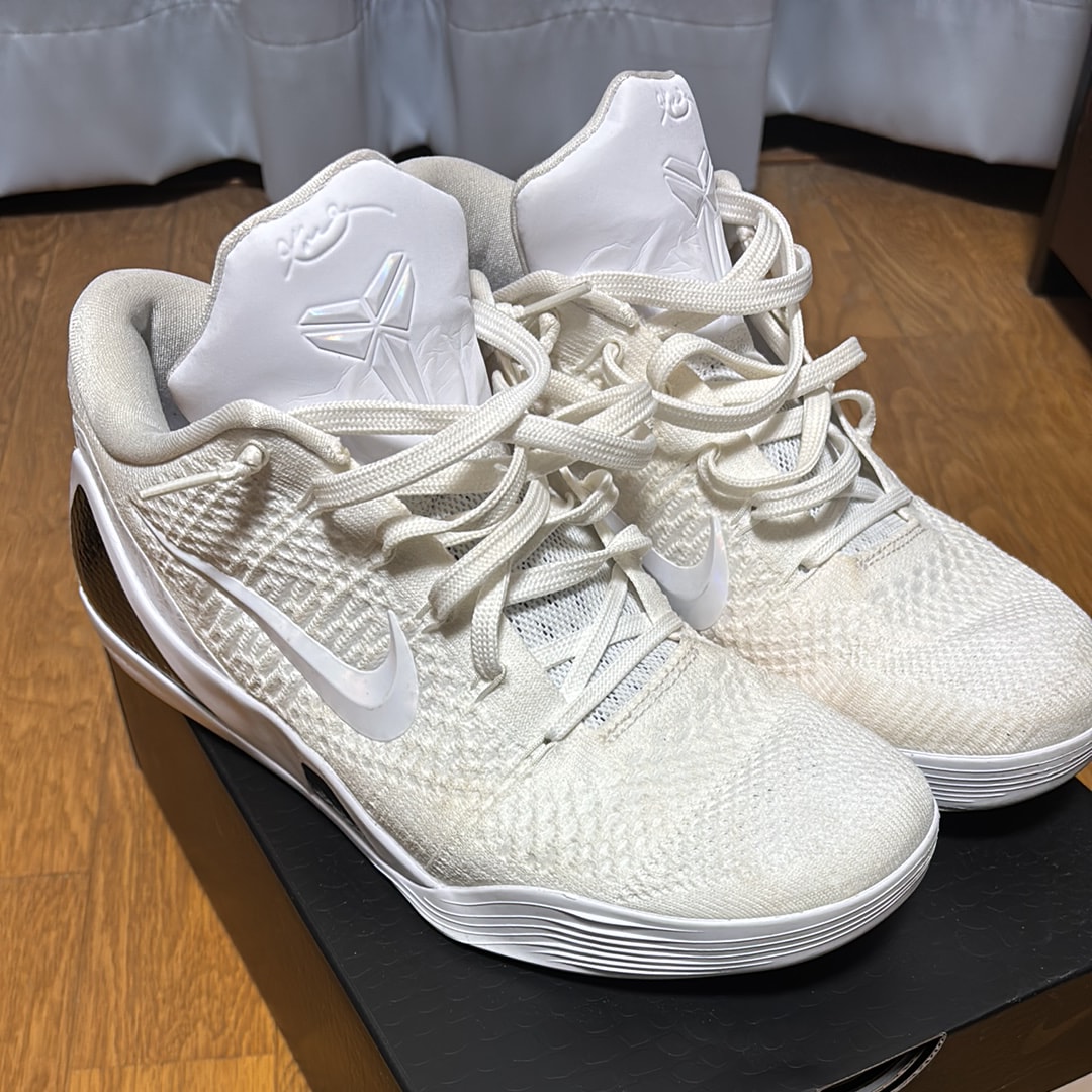 ナイキ コービー9 エリート ロー プロトロ "ヘイロー"