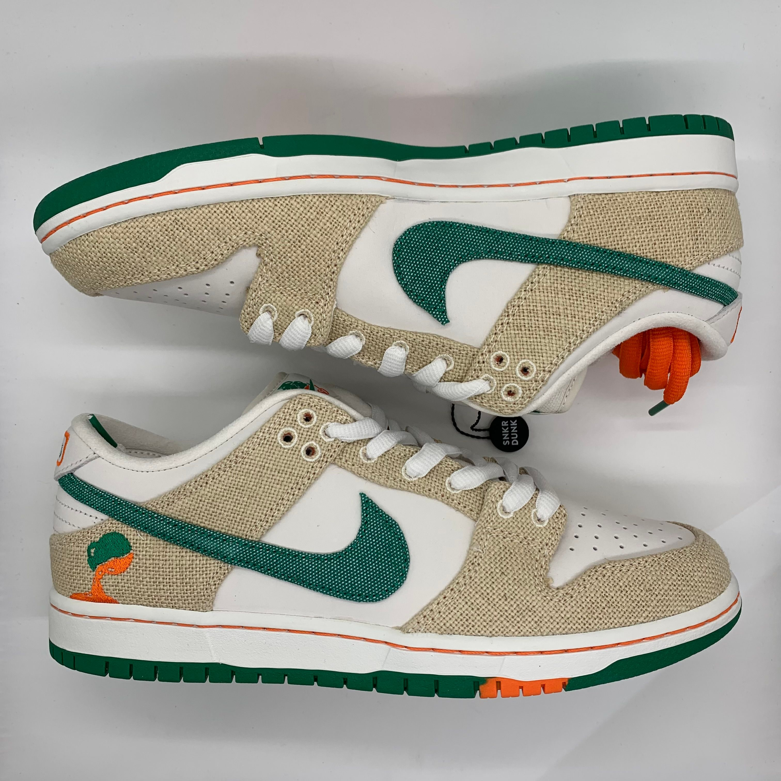 Jarritos × Nike SB Dunk Low "Phantom and Malachite"