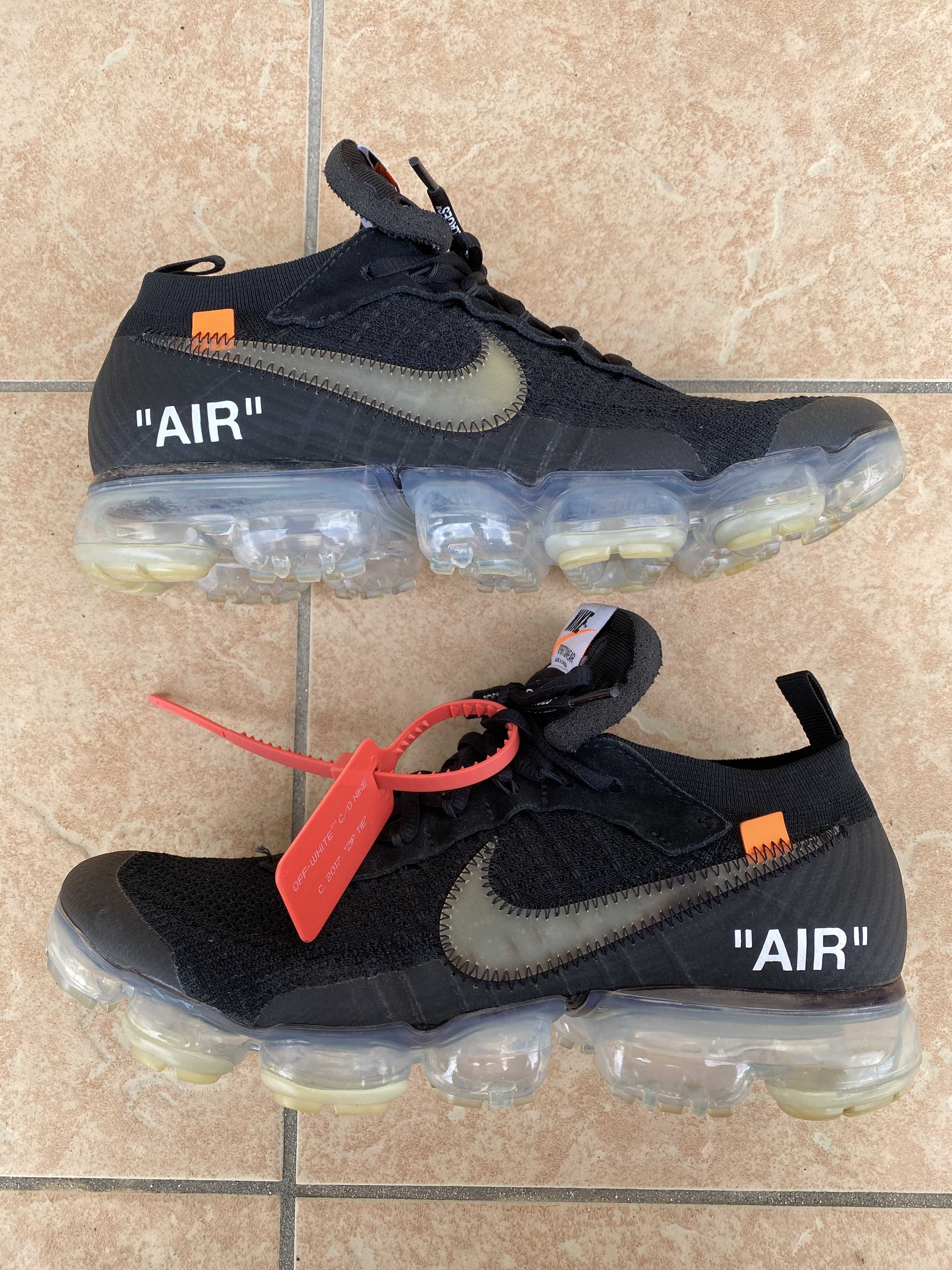 Off-White × Nike Air Vapormax "Black/Total Orange/Clear"