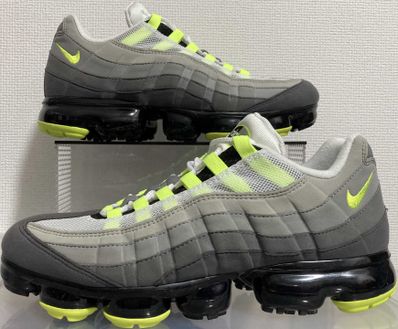 Nike Air Vapormax 95 "Neon"