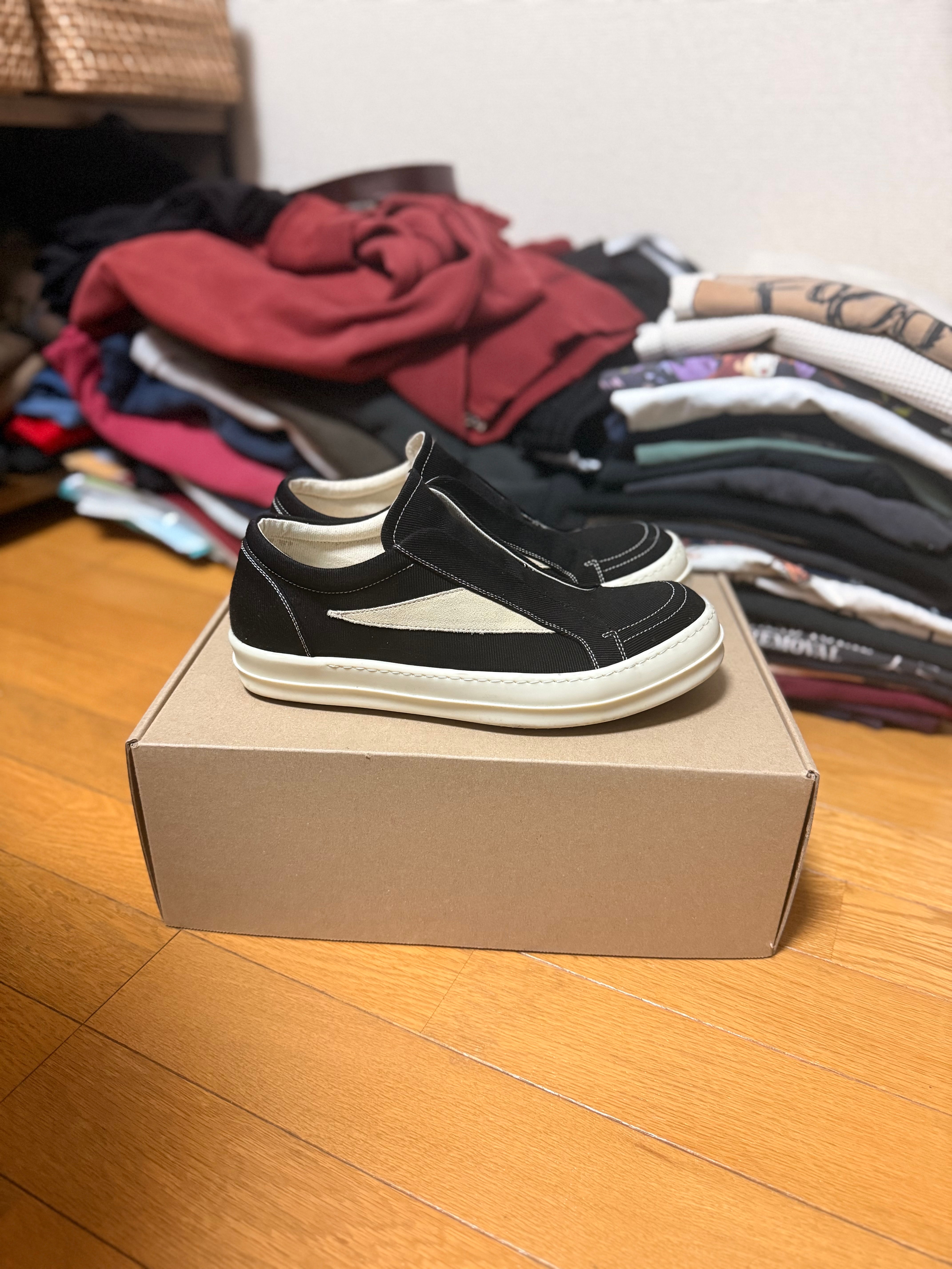 Rick Owens DRKSHDW FW25 Concordians Laceless Vintage Sneaks "Black/Milk/Milk"