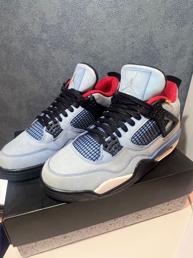 Travis Scott × Nike Air Jordan 4 Retro Cactus Jack "University Blue"