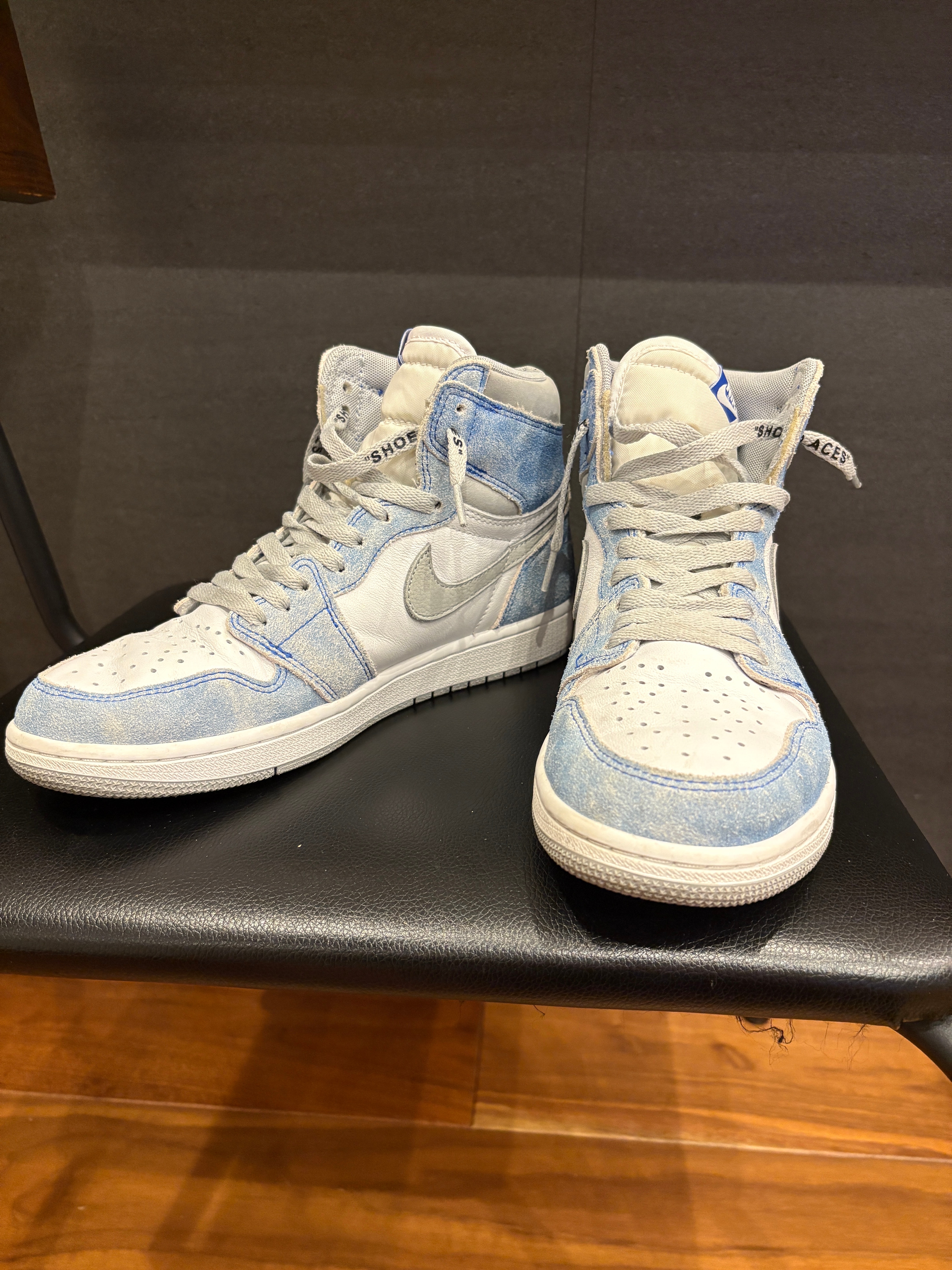 Nike Air Jordan 1 High OG "Hyper Royal"