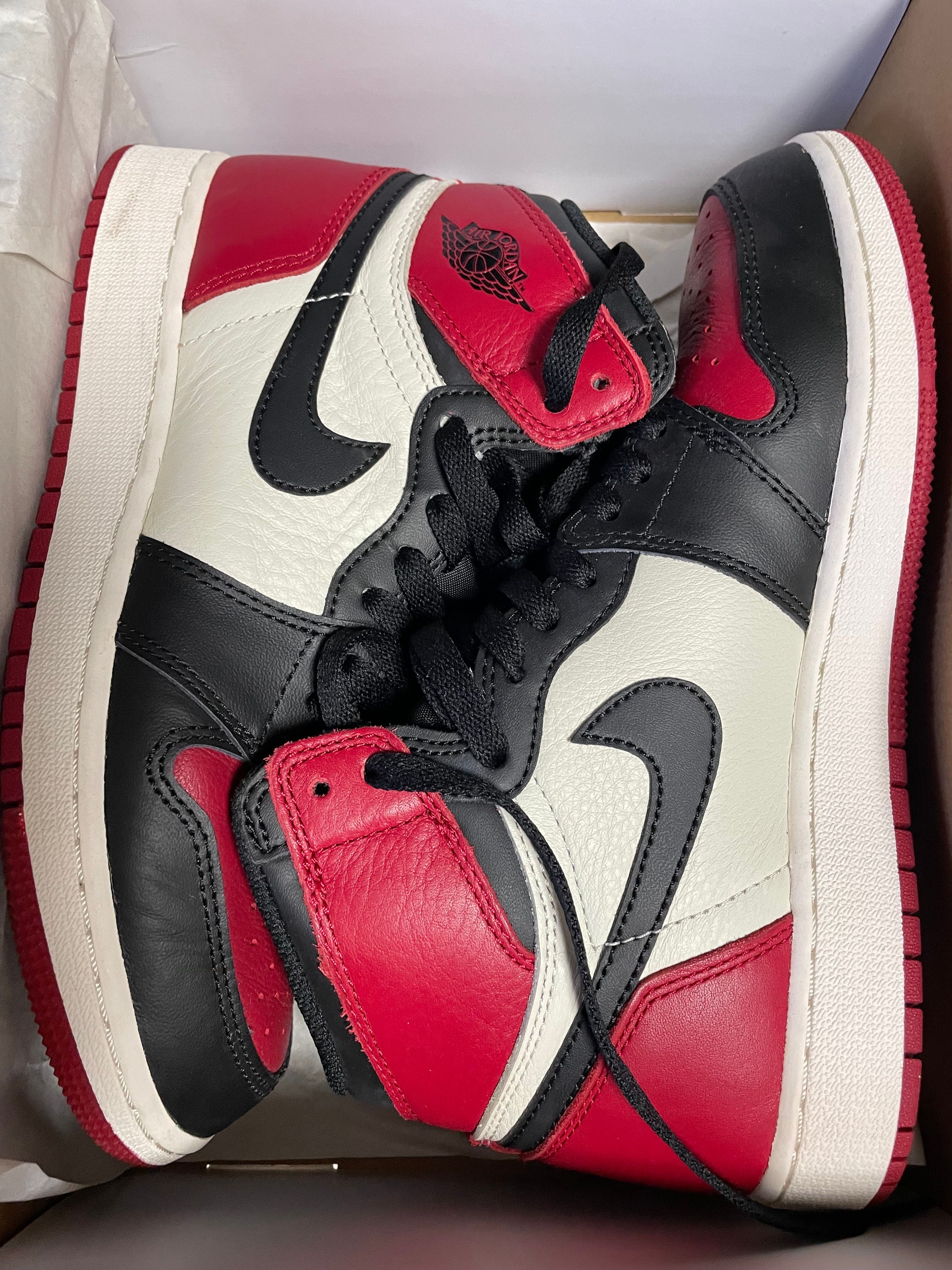 Nike GS Air Jordan 1 Retro High "Bred Toe"