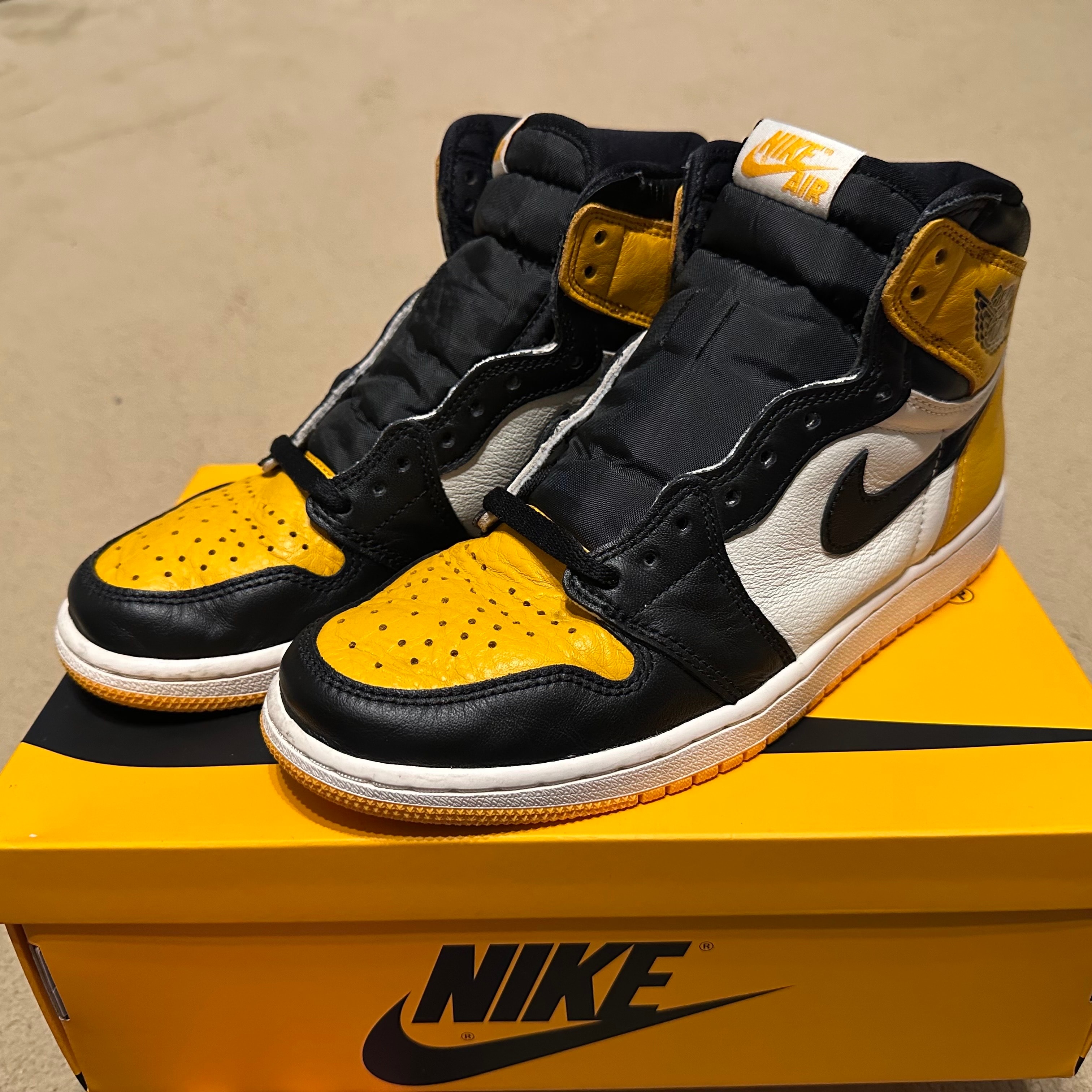 Nike Air Jordan 1 Retro High OG 