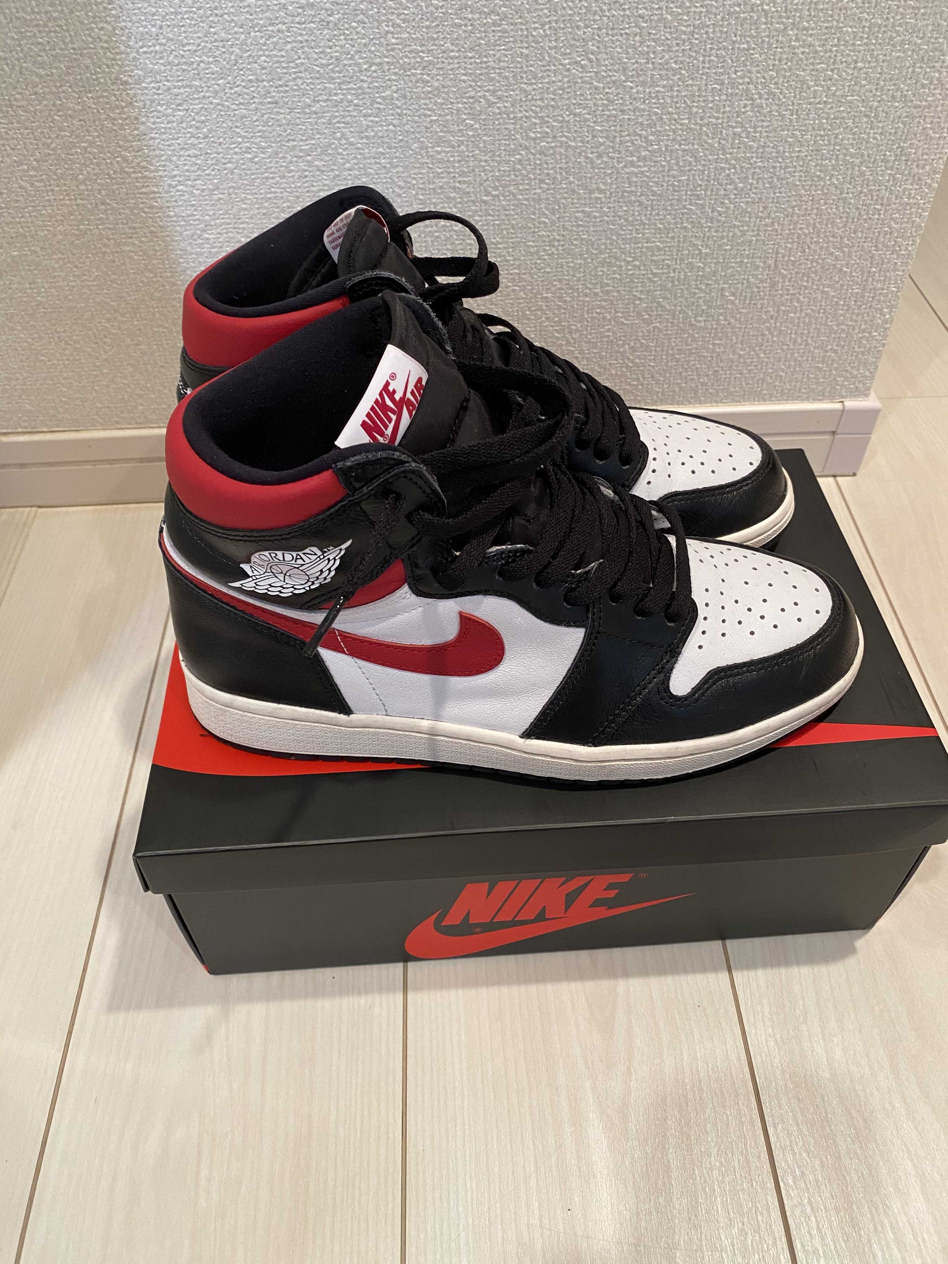 Nike Air Jordan 1 Retro High "Black/White/Sail/Gym Red"