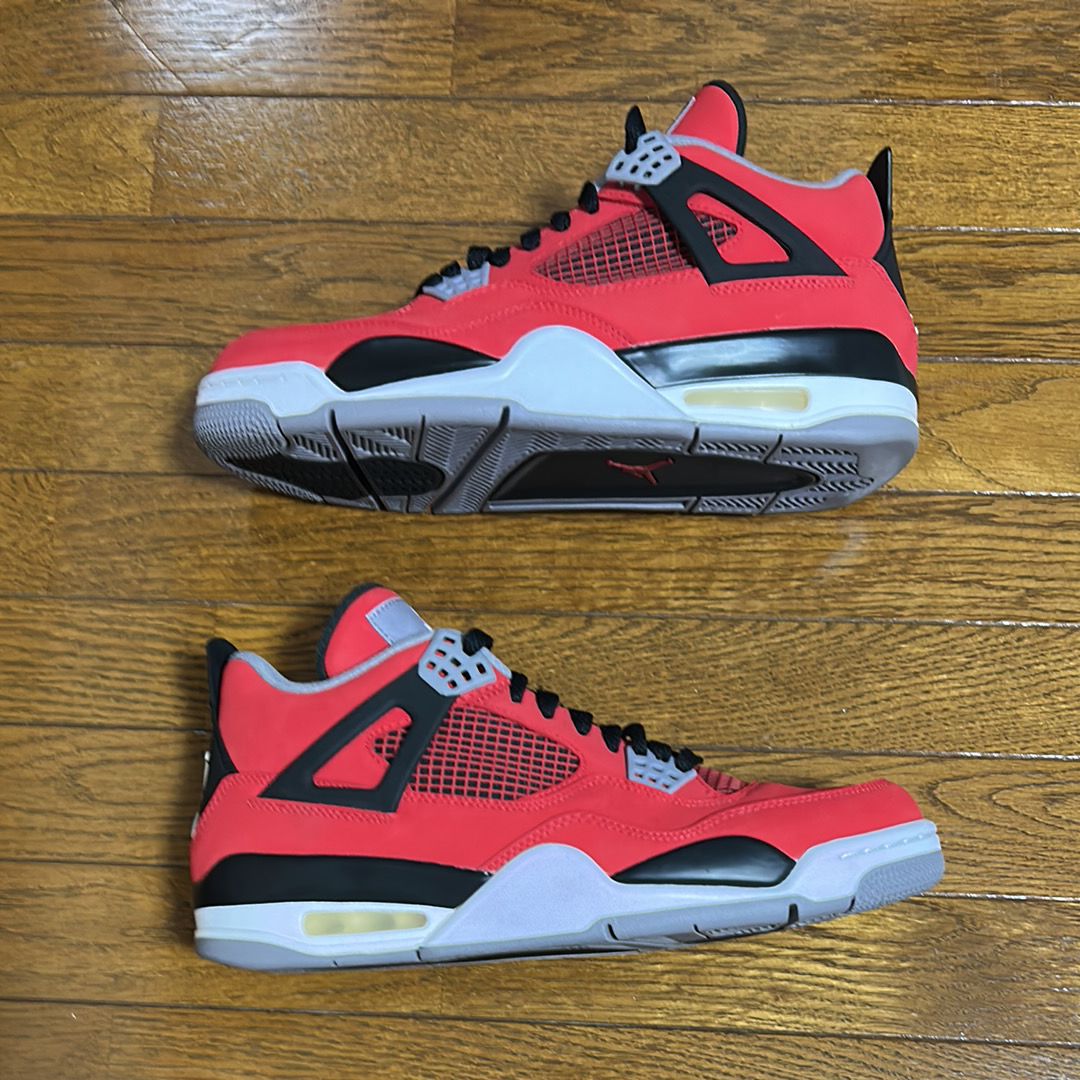 Nike Air Jordan 4 Retro "Toro Bravo"
