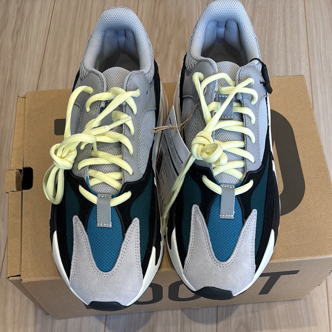 adidas YEEZY Boost 700 "Wave Runner"