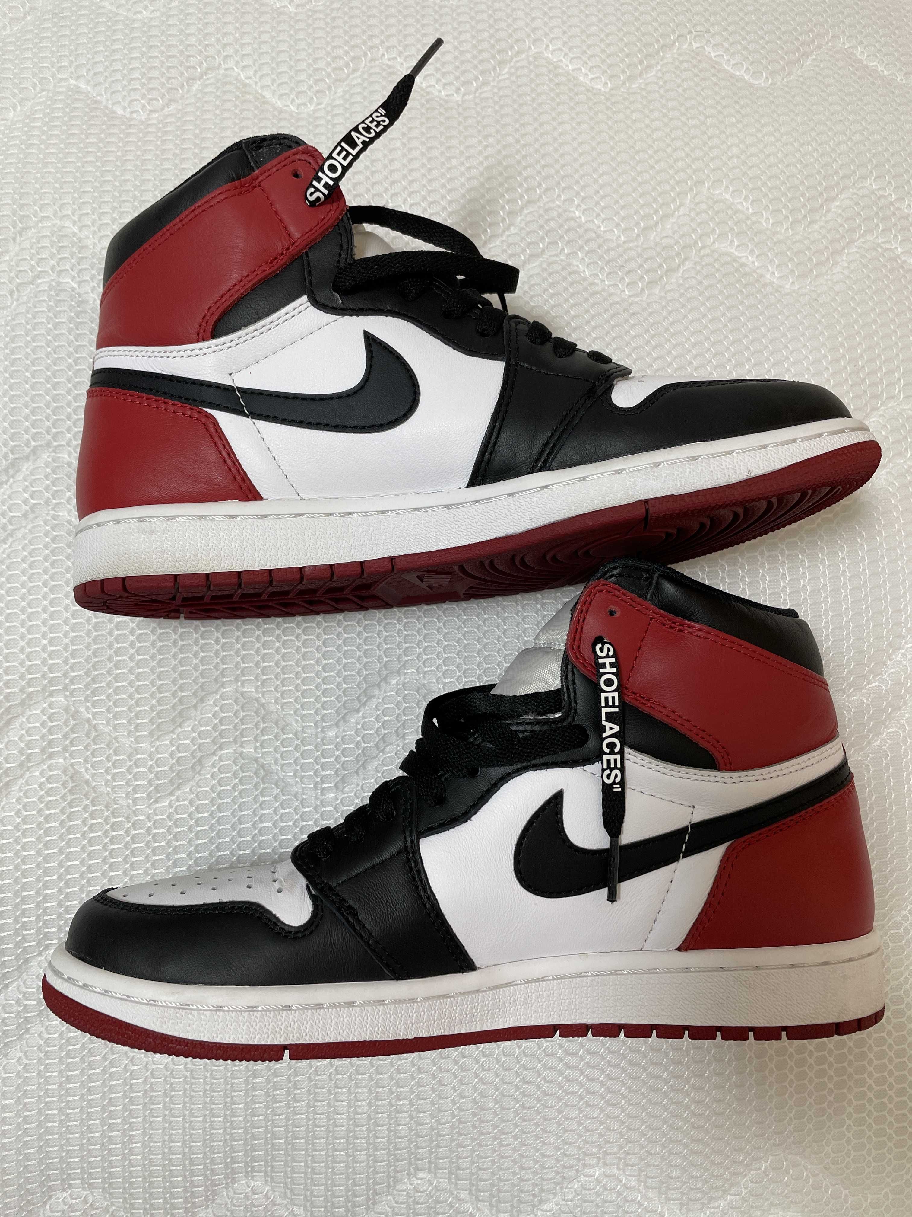 Nike Air Jordan 1 Retro High OG "Black Toe"(2016)