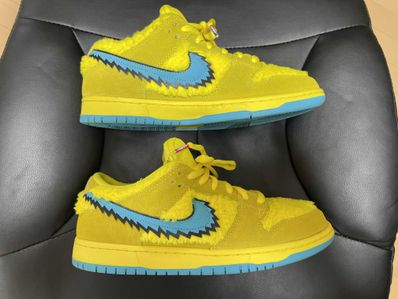 Grateful Dead × Nike SB Dunk Low "Yellow Bear"