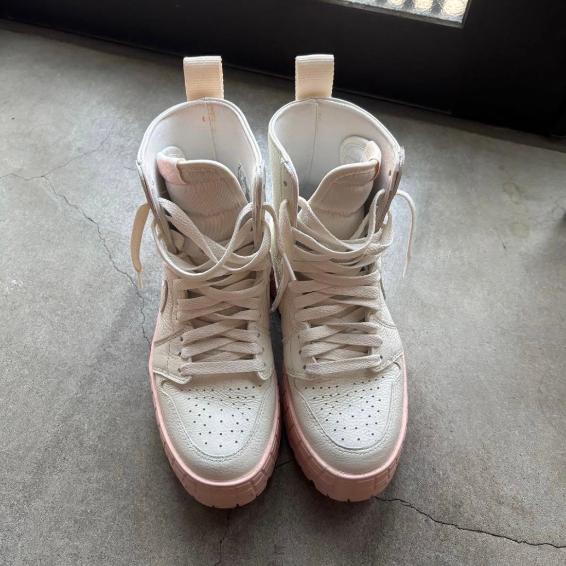 Nike Women's Air Jordan 1 Brooklyn High "Legend Pink"