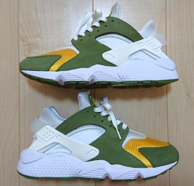 Stussy × Nike Air Huarache "Dark Olive"