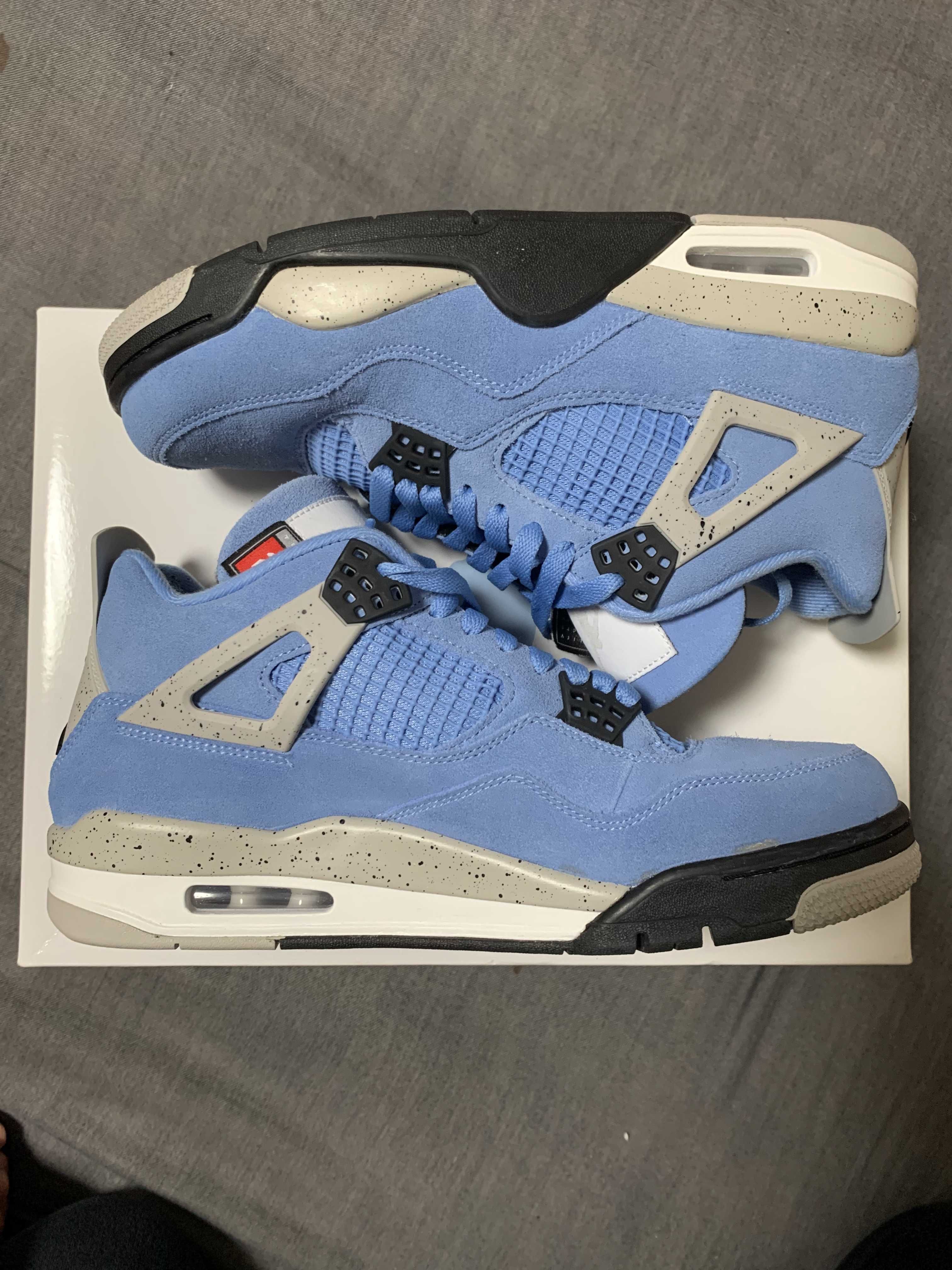 Nike Air Jordan 4 "University Blue"