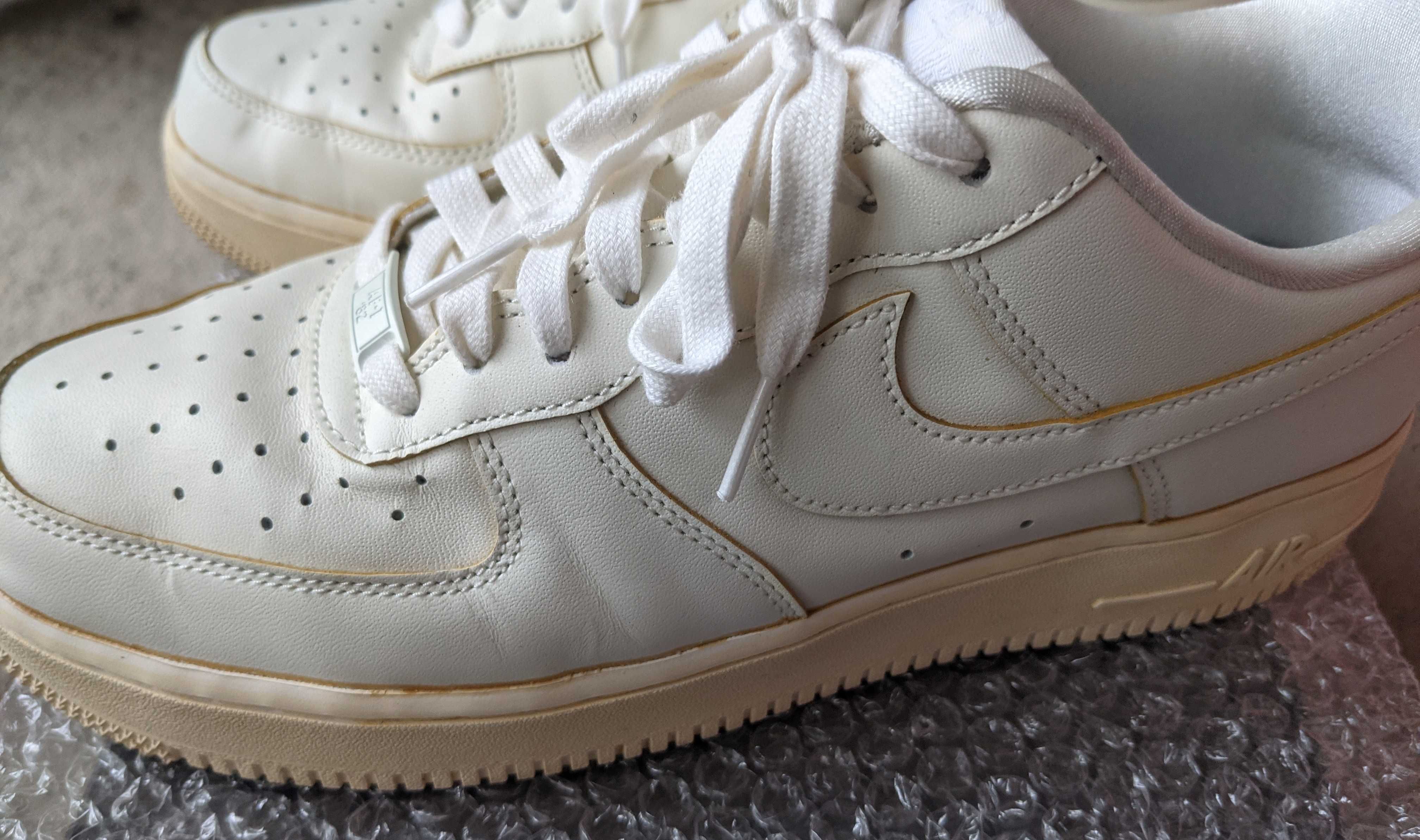 Nike Air Force 1 Low '07 LV8 "Made You Look"