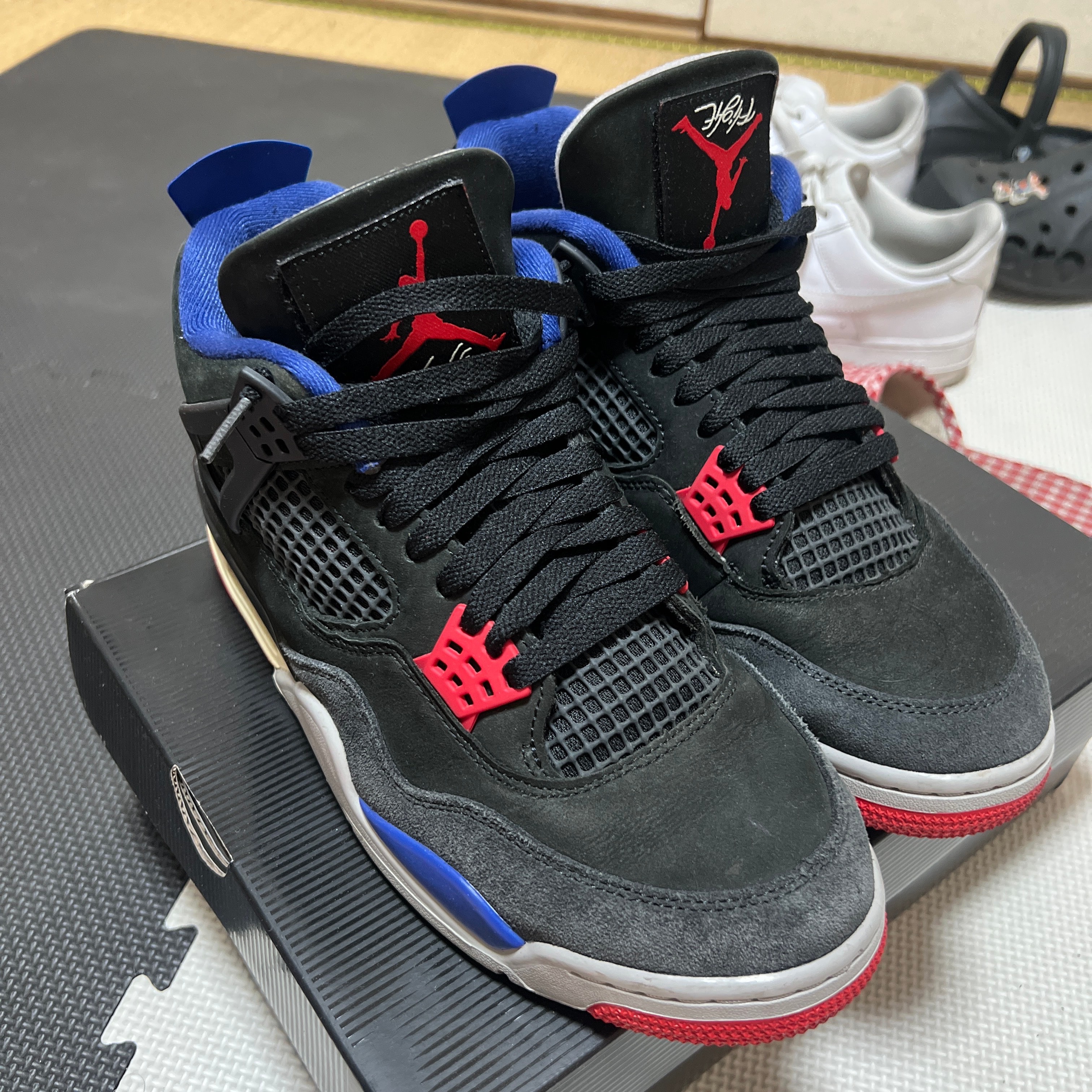 Nike Air Jordan 4 "Rare Air" (White Lettering)