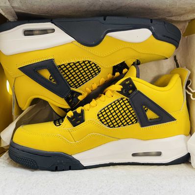 Nike GS Air Jordan 4 "Lightning" (2021)