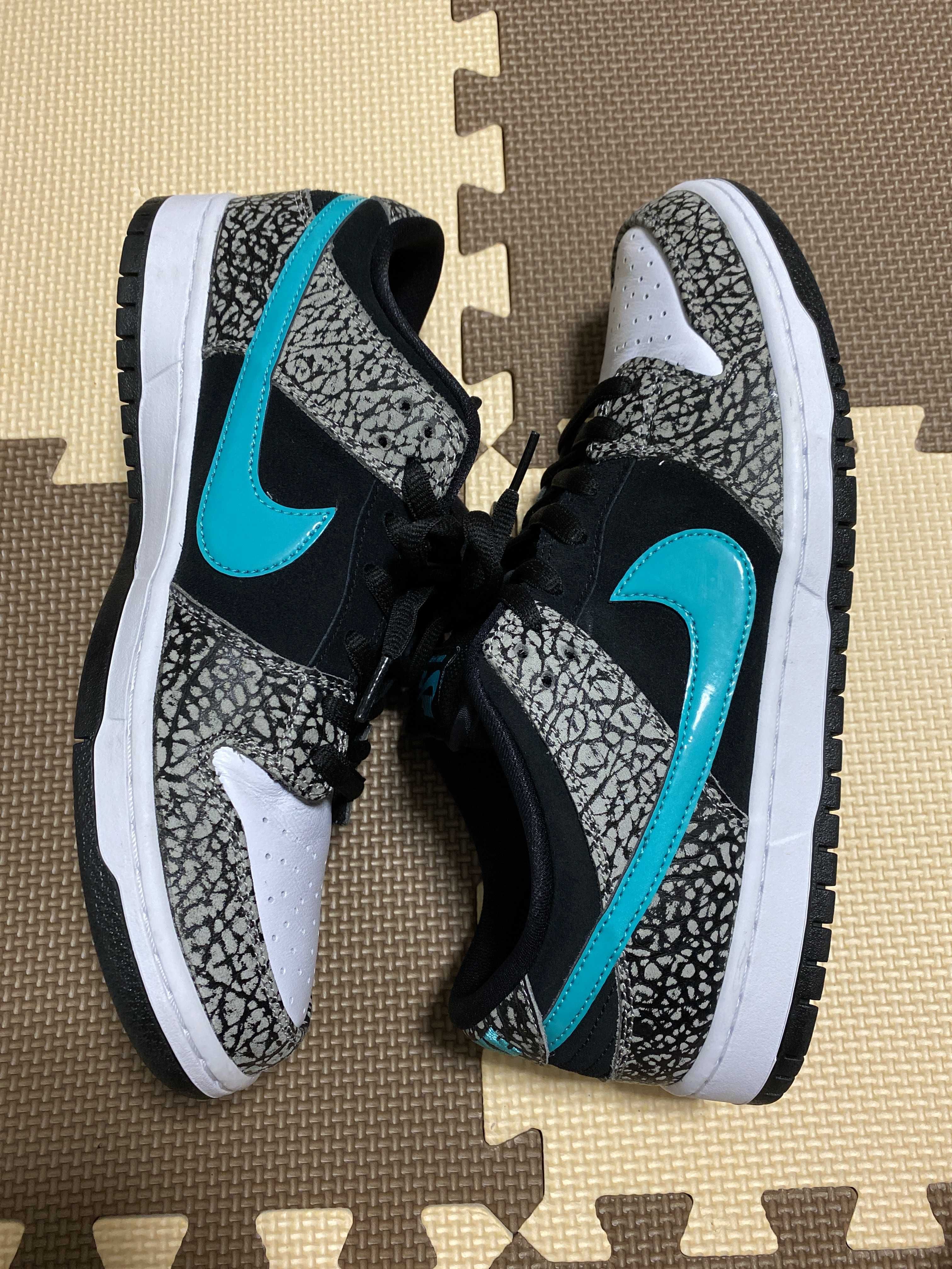 Nike SB Dunk Low "Elephant/Safari"