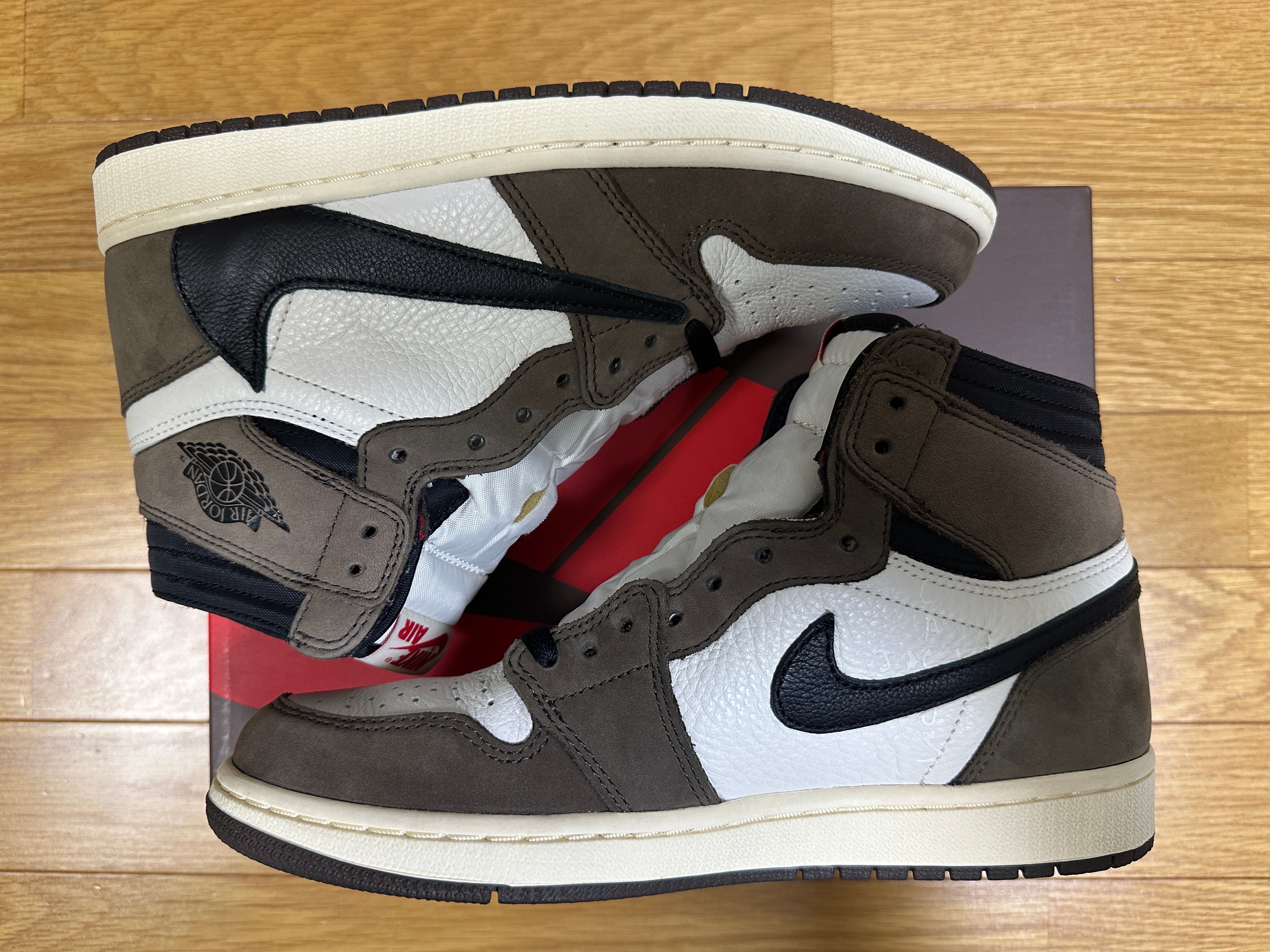 Travis Scott × Nike Air Jordan 1 Retro High OG TS SP "Sail/Dark Mocha"