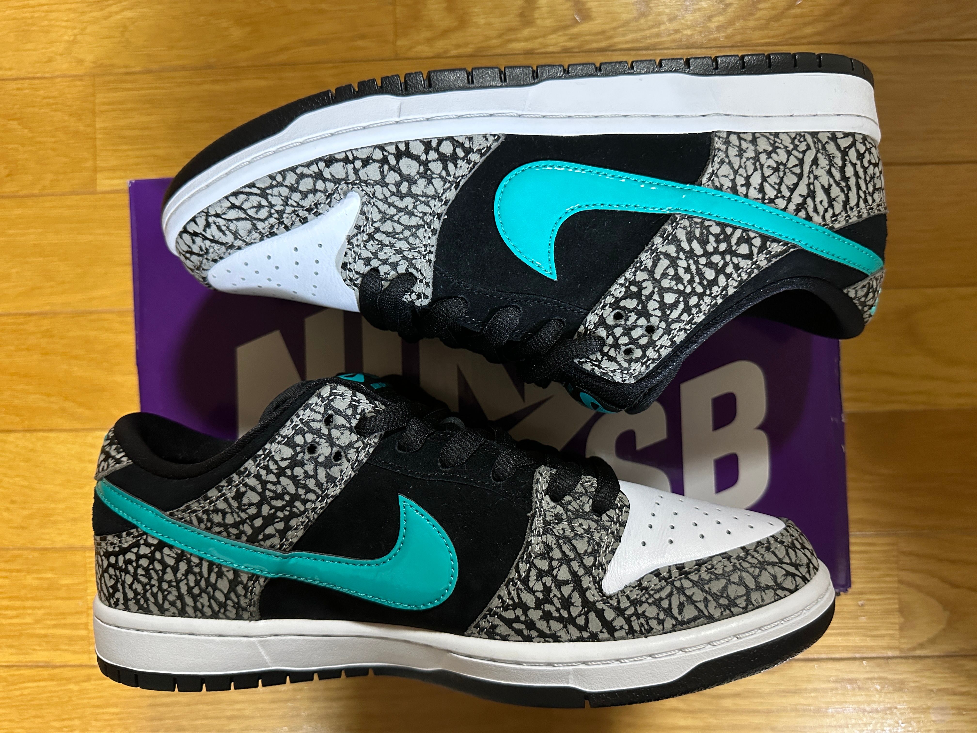 Nike SB Dunk Low "Elephant/Safari"