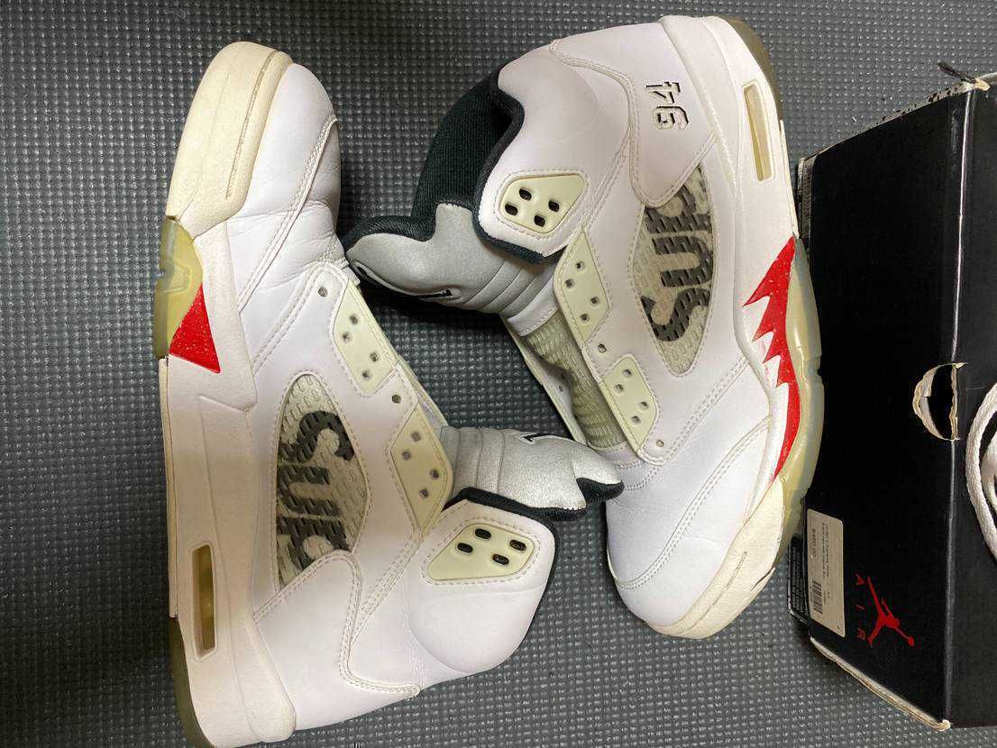 Supreme × Nike Air Jordan 5 Retro "White"