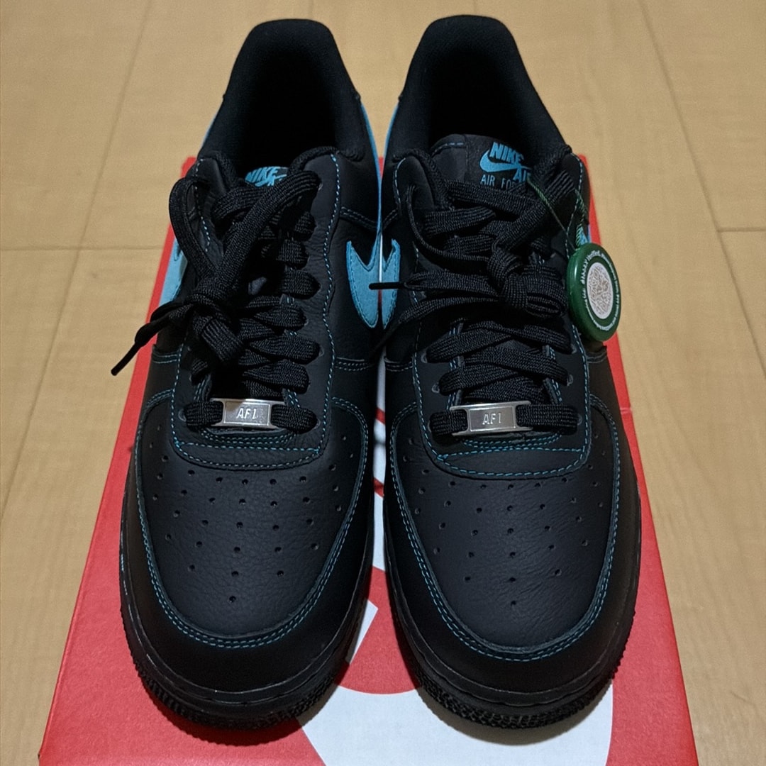 Nike Air Force 1 Low "Black Tiffany"