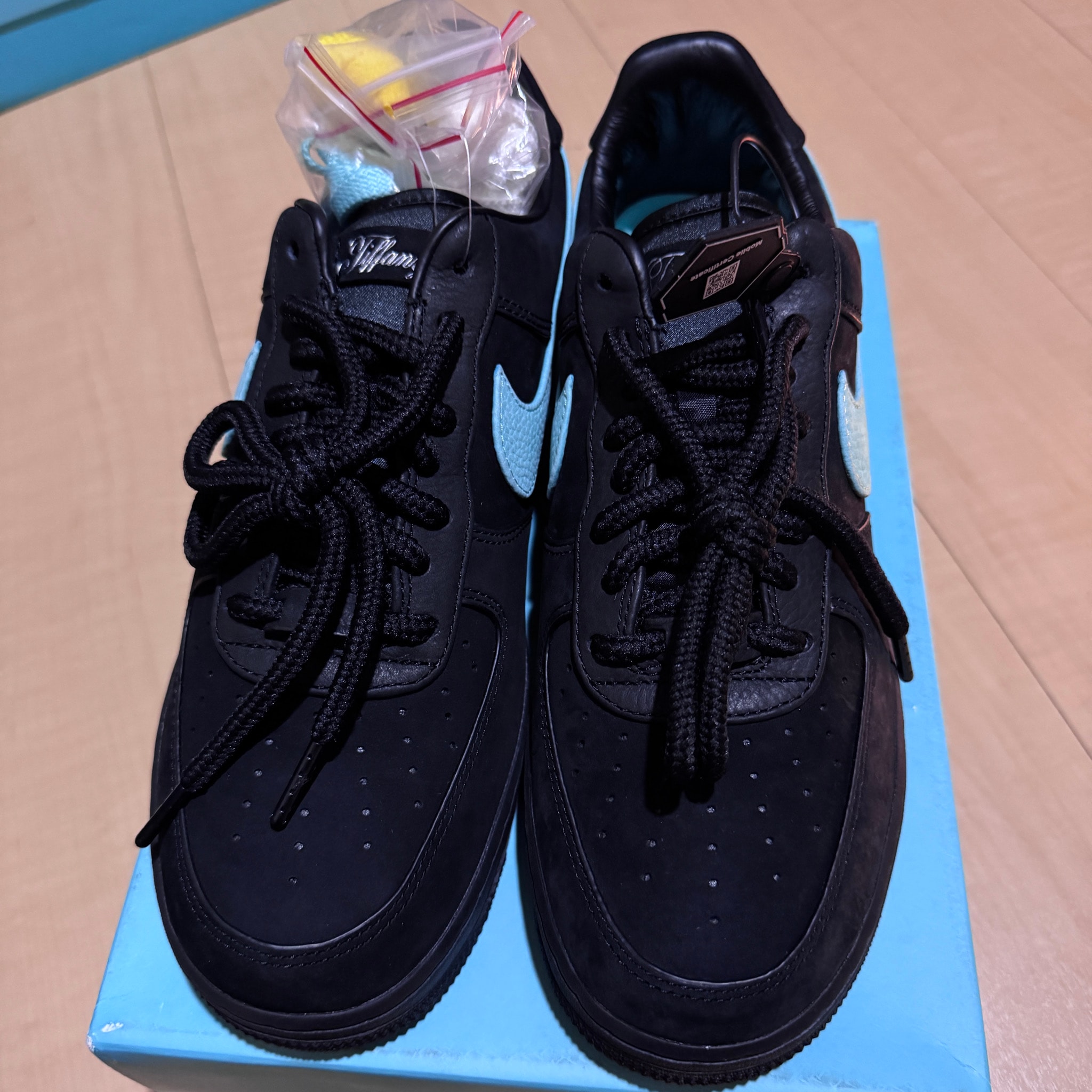 Tiffany & Co. × Nike Air Force 1 Low "1837"
