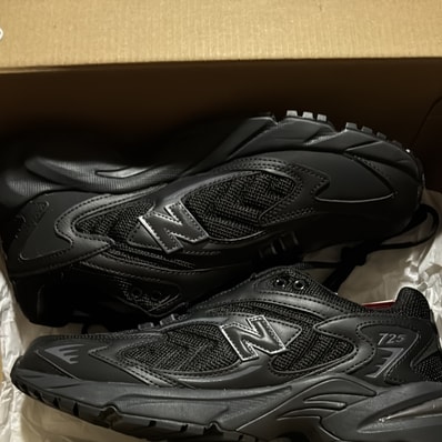 New Balance 725 "Black"