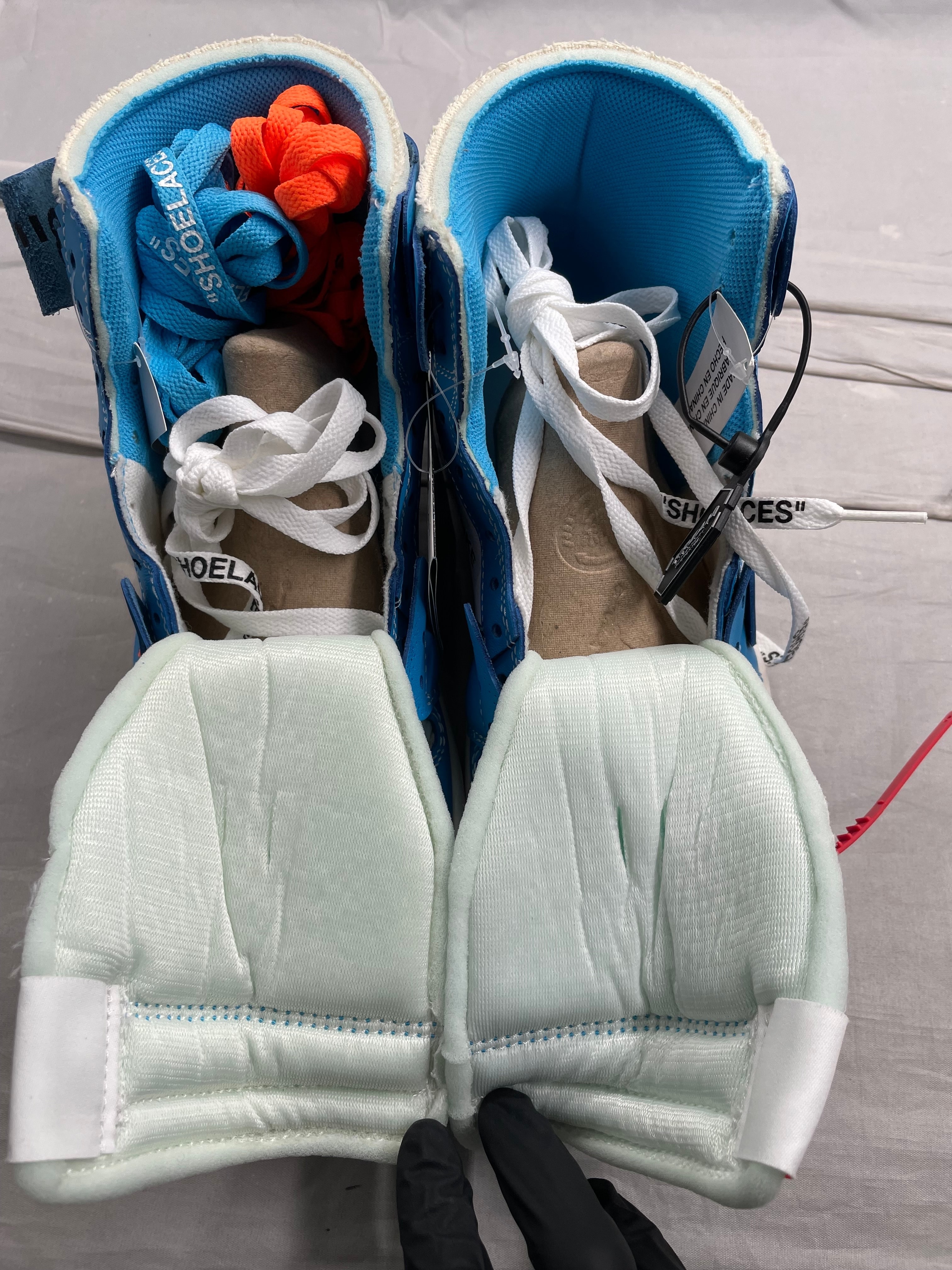 Off-White × Nike Air Jordan 1 High UNC "White/Dark Powder Blue"