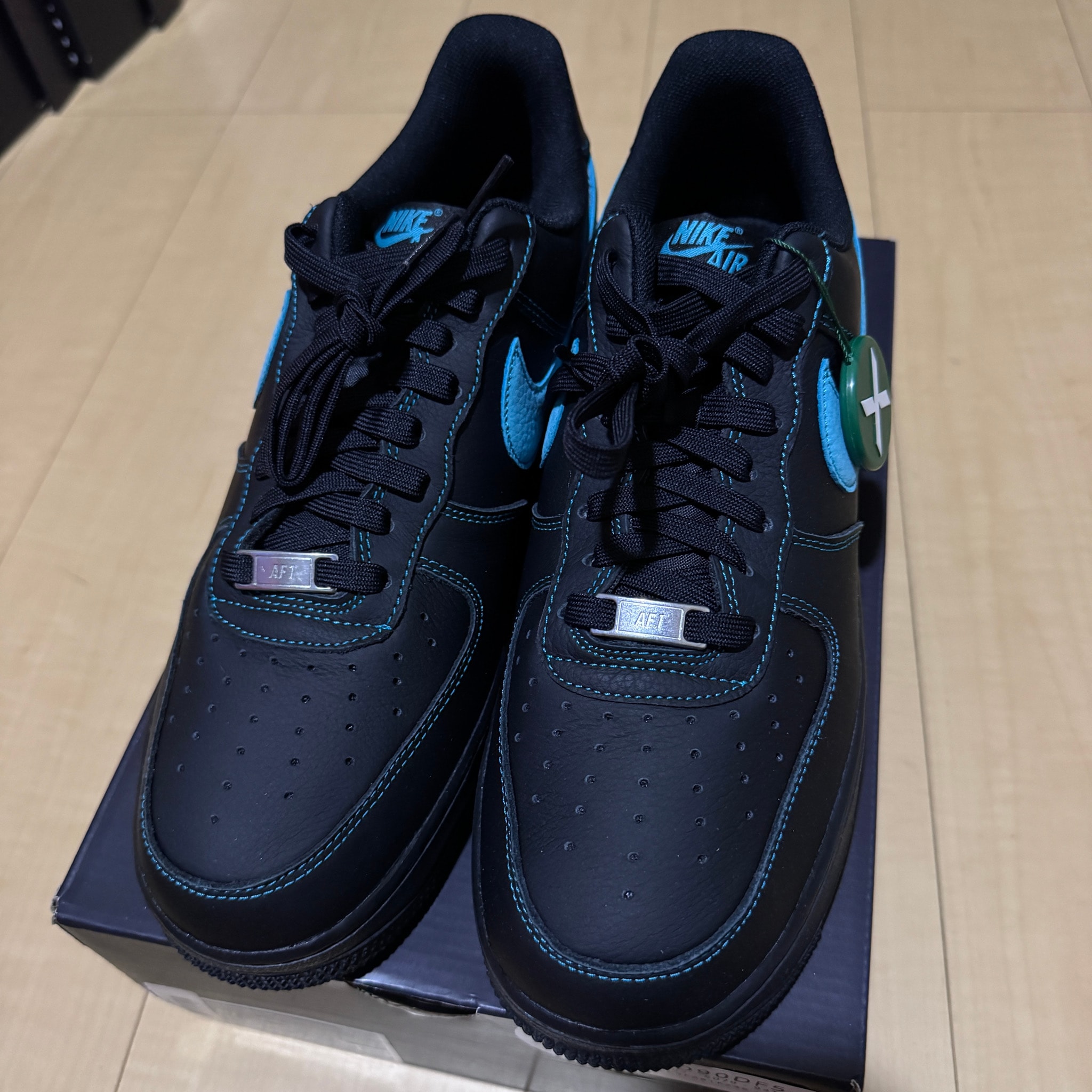 Nike Air Force 1 Low "Black Tiffany"