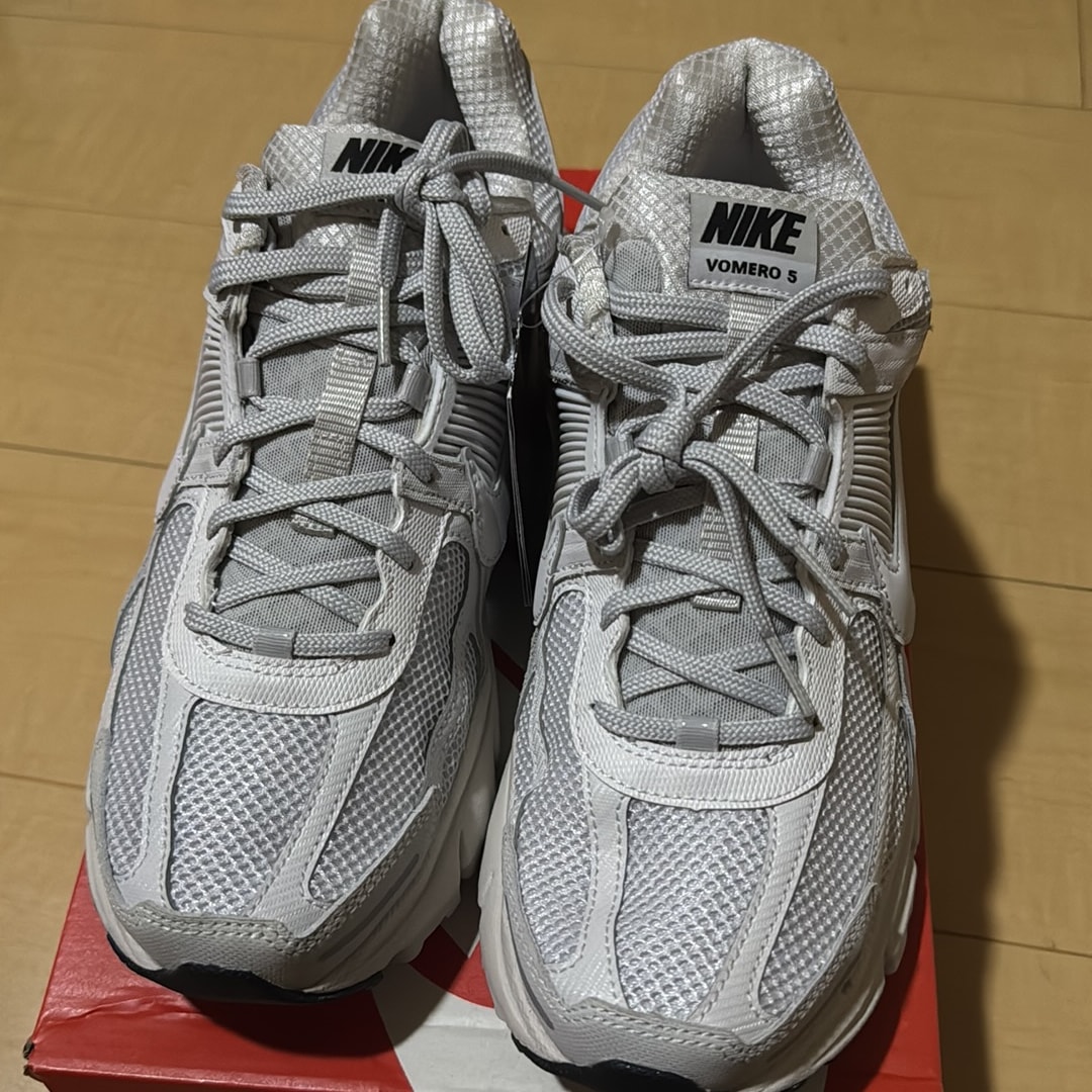 Nike Zoom Vomero 5 "Vast Grey"