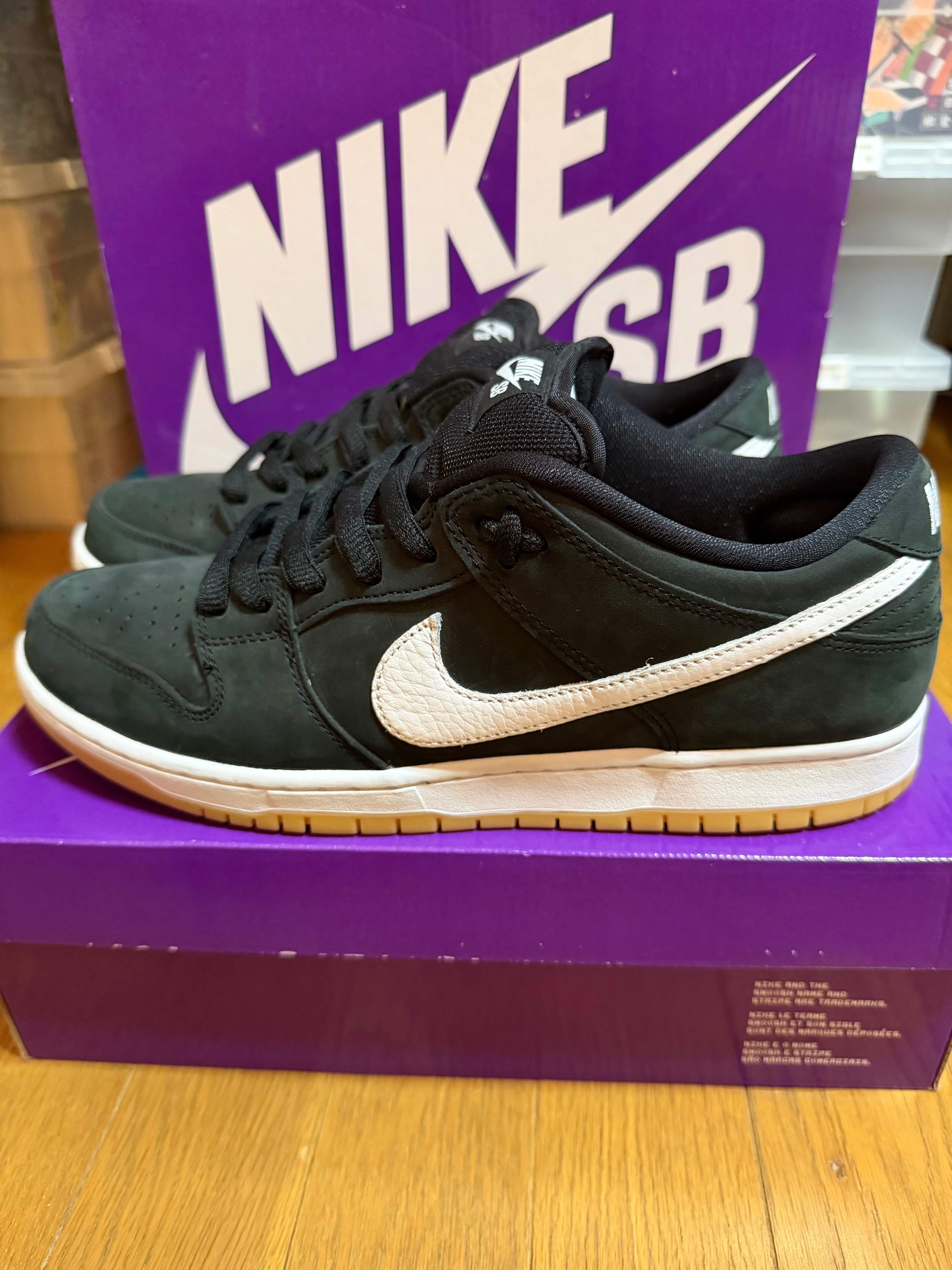 Nike SB Dunk Low Pro "Black/WhiteBlack-Gum Light Brown"