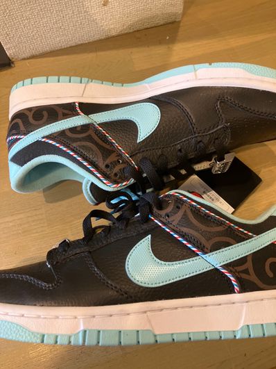 Nike Dunk Low "Barber Shop"