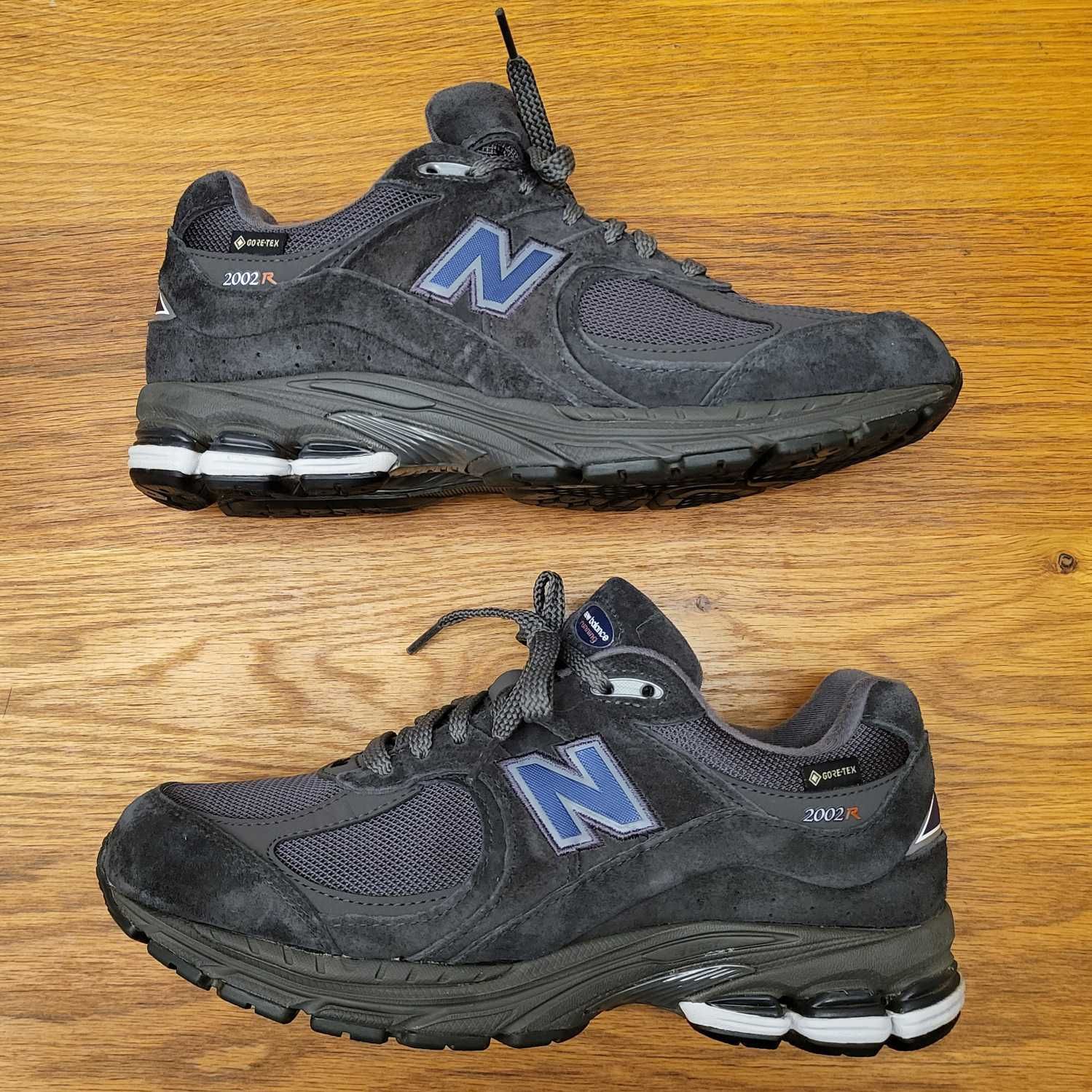 BEAMS × New Balance 2002R GORE-TEX "Charcoal"