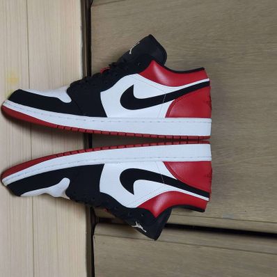 Nike Air Jordan 1 Low "Black Toe"
