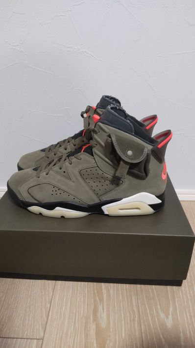 Travis Scott × Nike Air Jordan 6 Retro "Medium Olive"