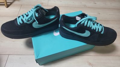 Tiffany & Co. × Nike Air Force 1 Low "1837"
