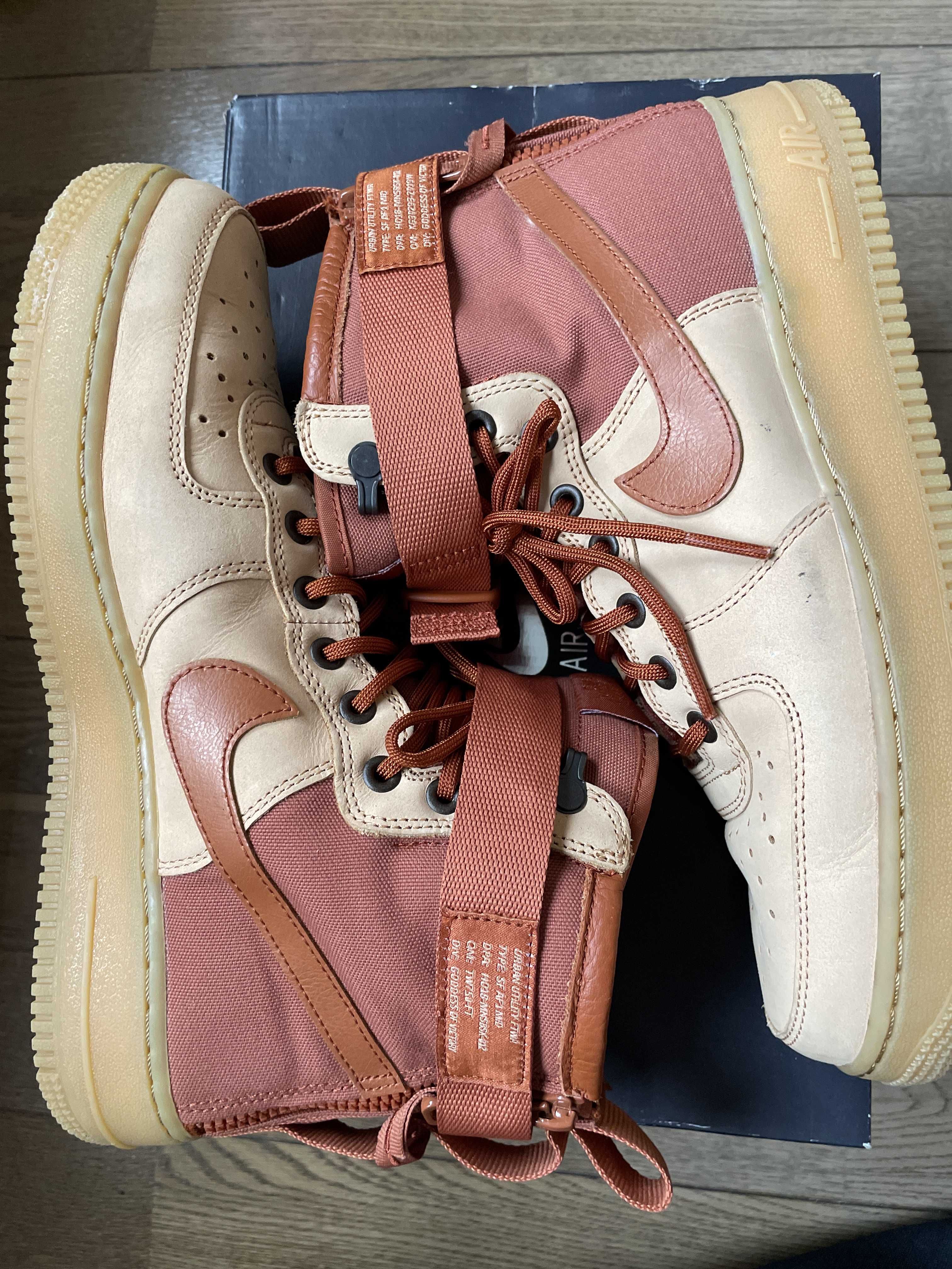 Nike SF Air Force 1 Mid "Premium Praline"