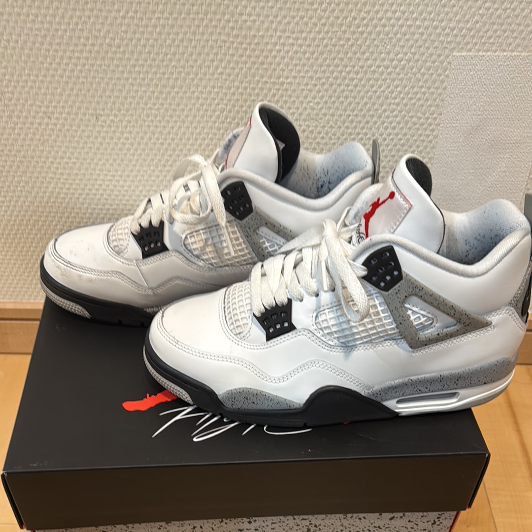 Nike Air Jordan 4 Retro "White/Cement" (2025)