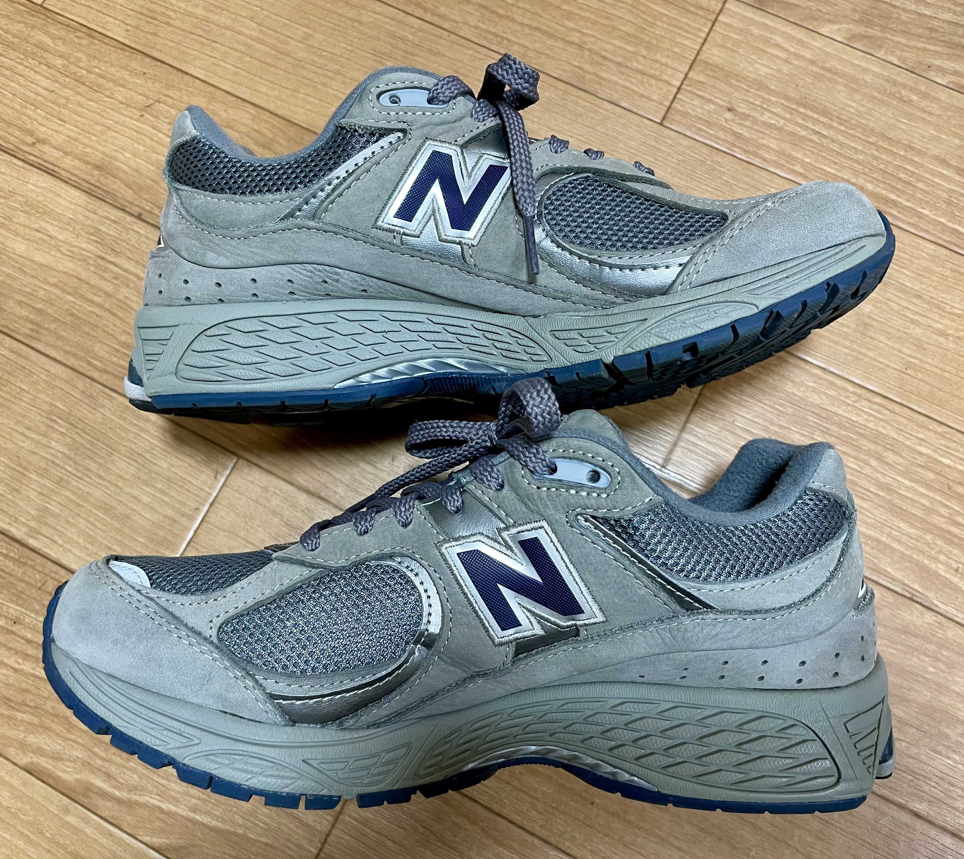 New Balance 2002R "Gray"