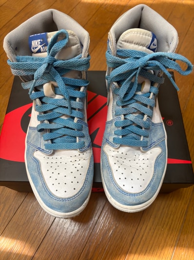 Nike Air Jordan 1 High OG "Hyper Royal"