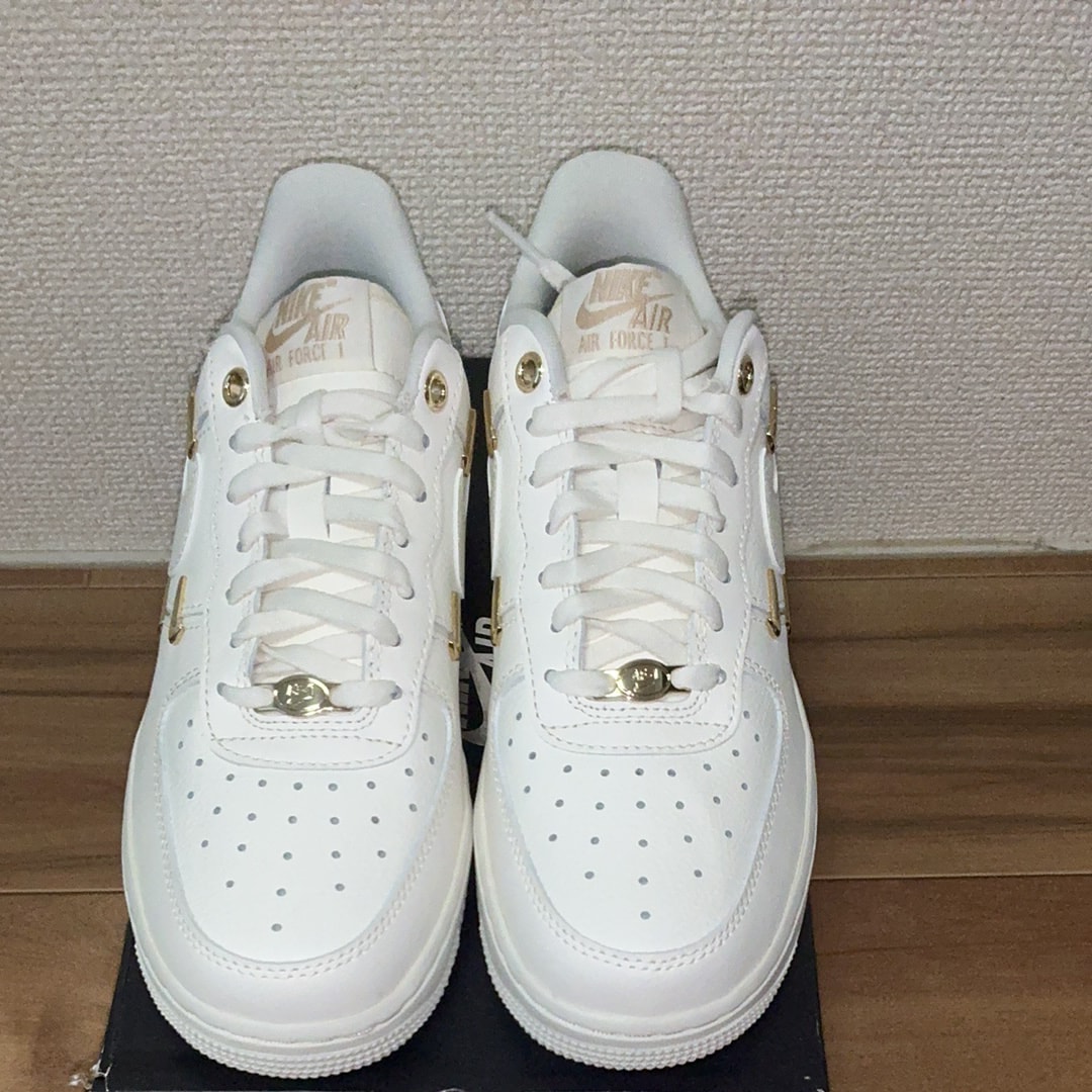 Nike Women's Air Force 1 '07 LX "Sail/Metallic Gold"