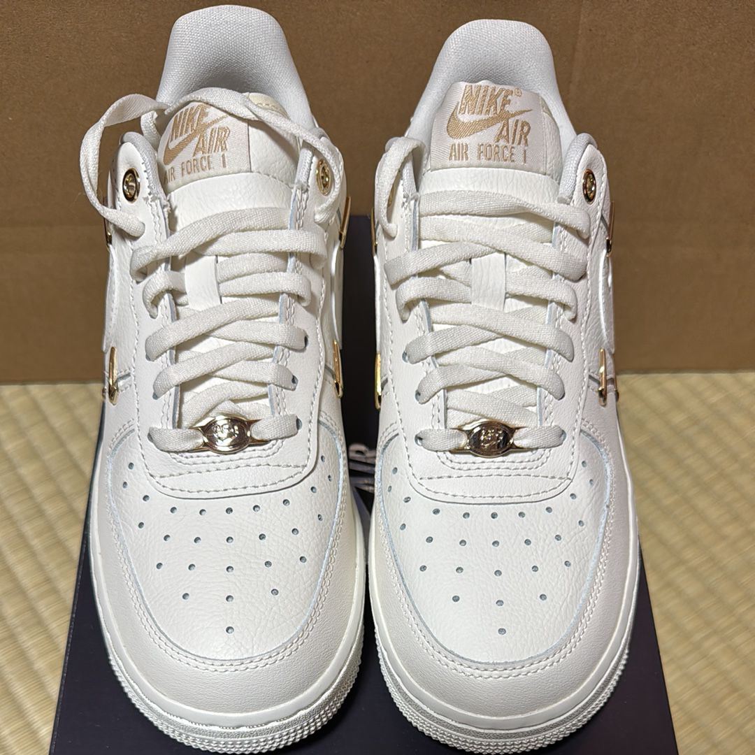 Nike Women's Air Force 1 '07 LX "Sail/Metallic Gold"