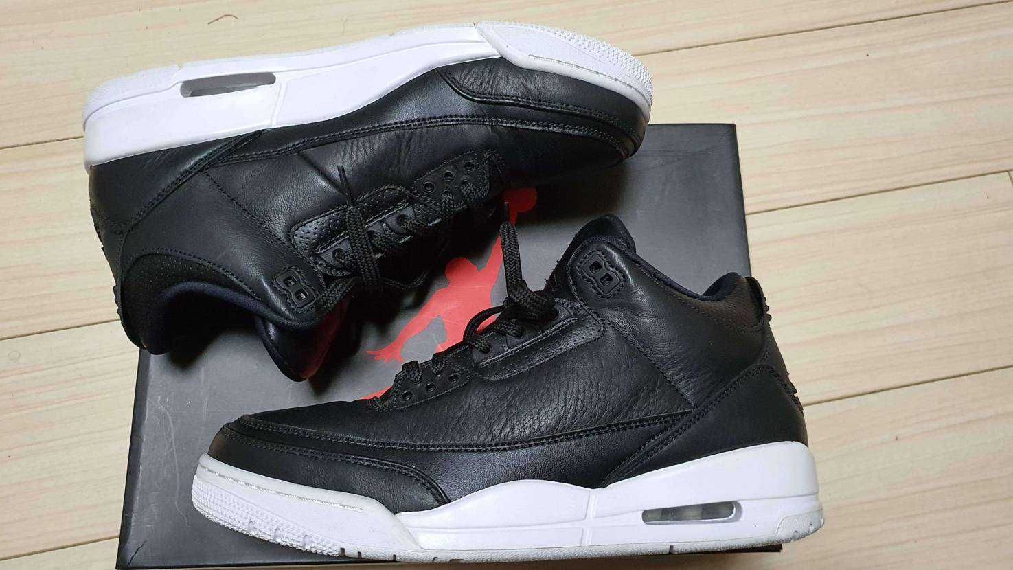 Nike Air Jordan 3 Retro "Cyber Monday" (2016)